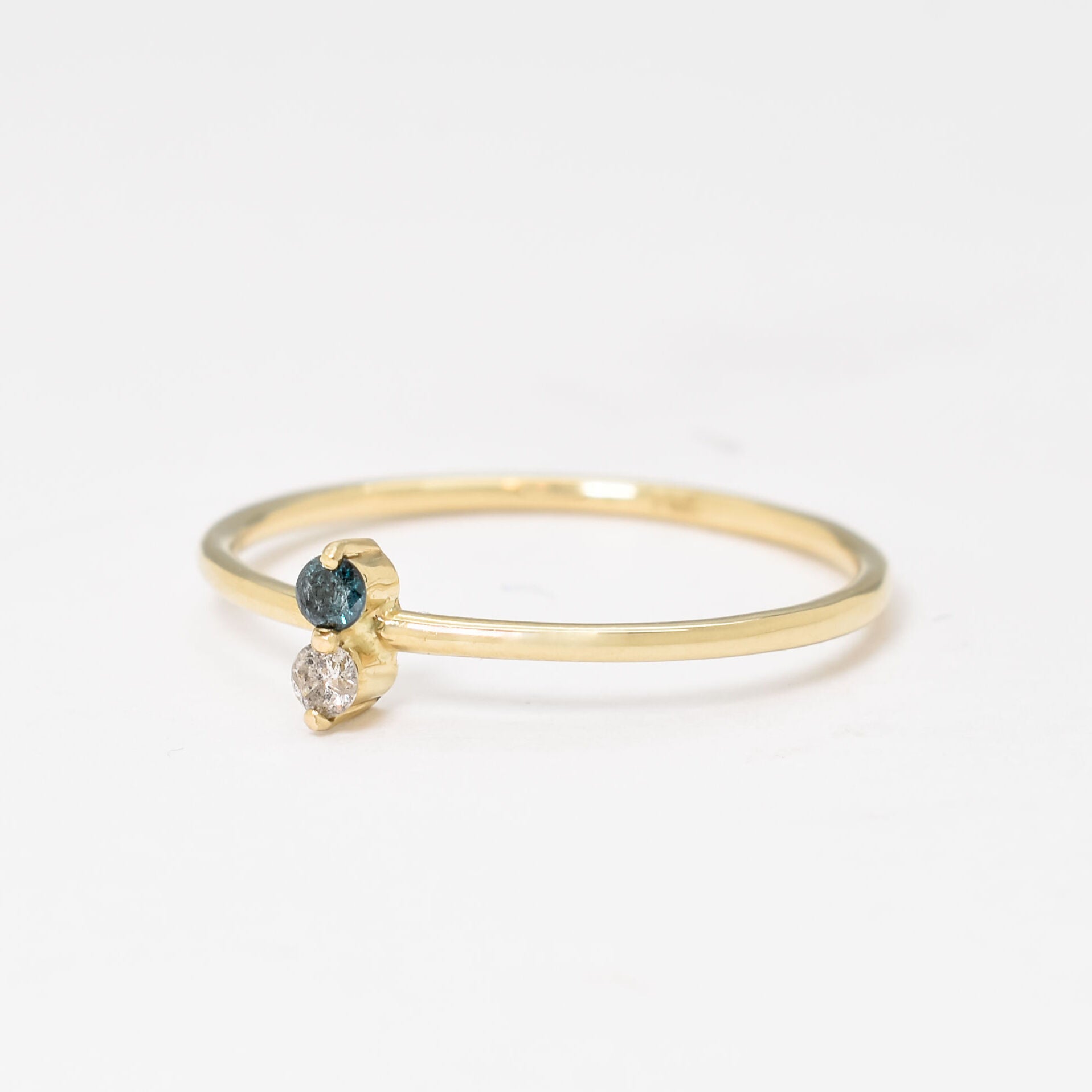 YR-999-gR-nBDIxnDIA: 14k Yellow Gold