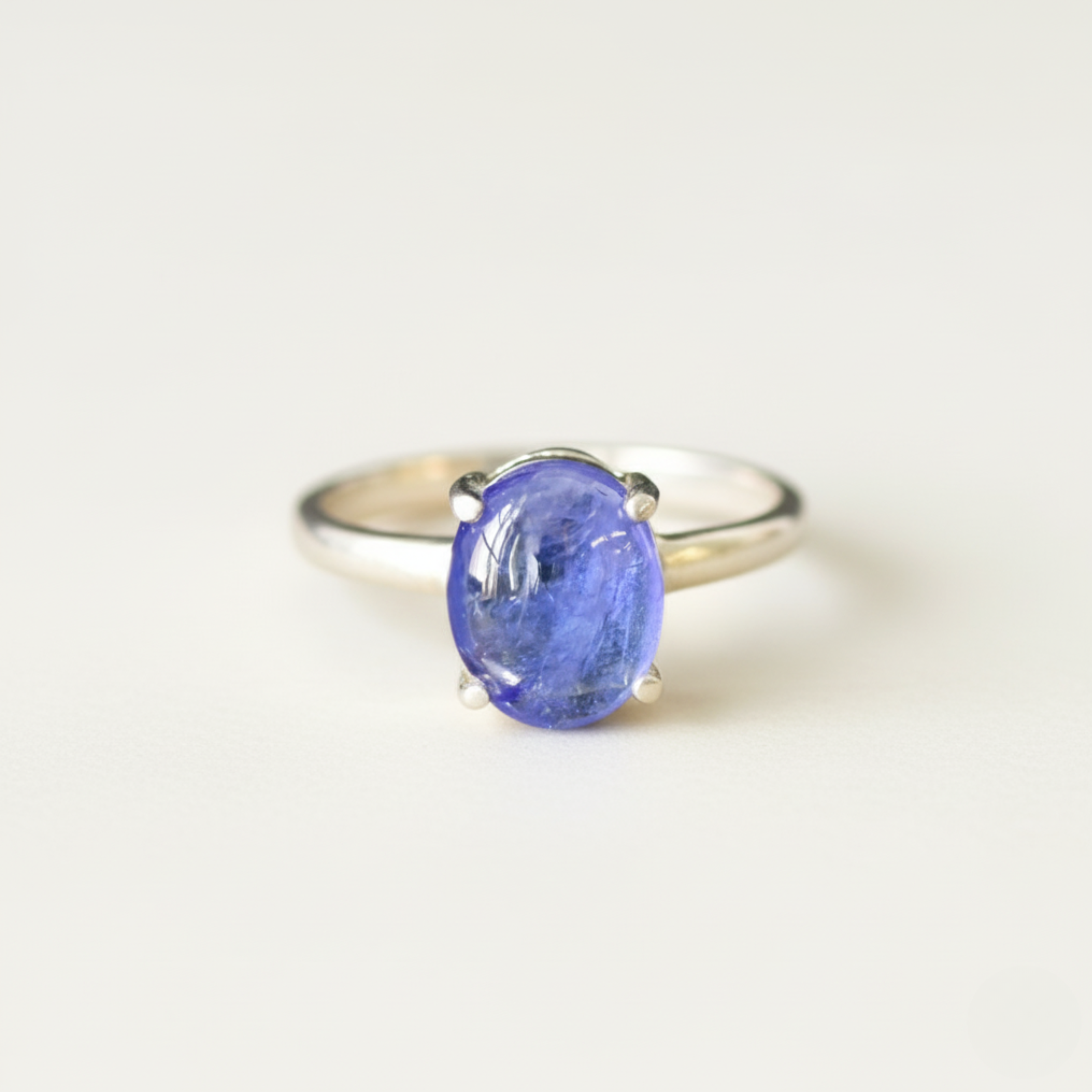 Stunning Tanzanite Oval Solitaire Ring in 925 Sterling Silver, ideal for gifts and everyday elegance.