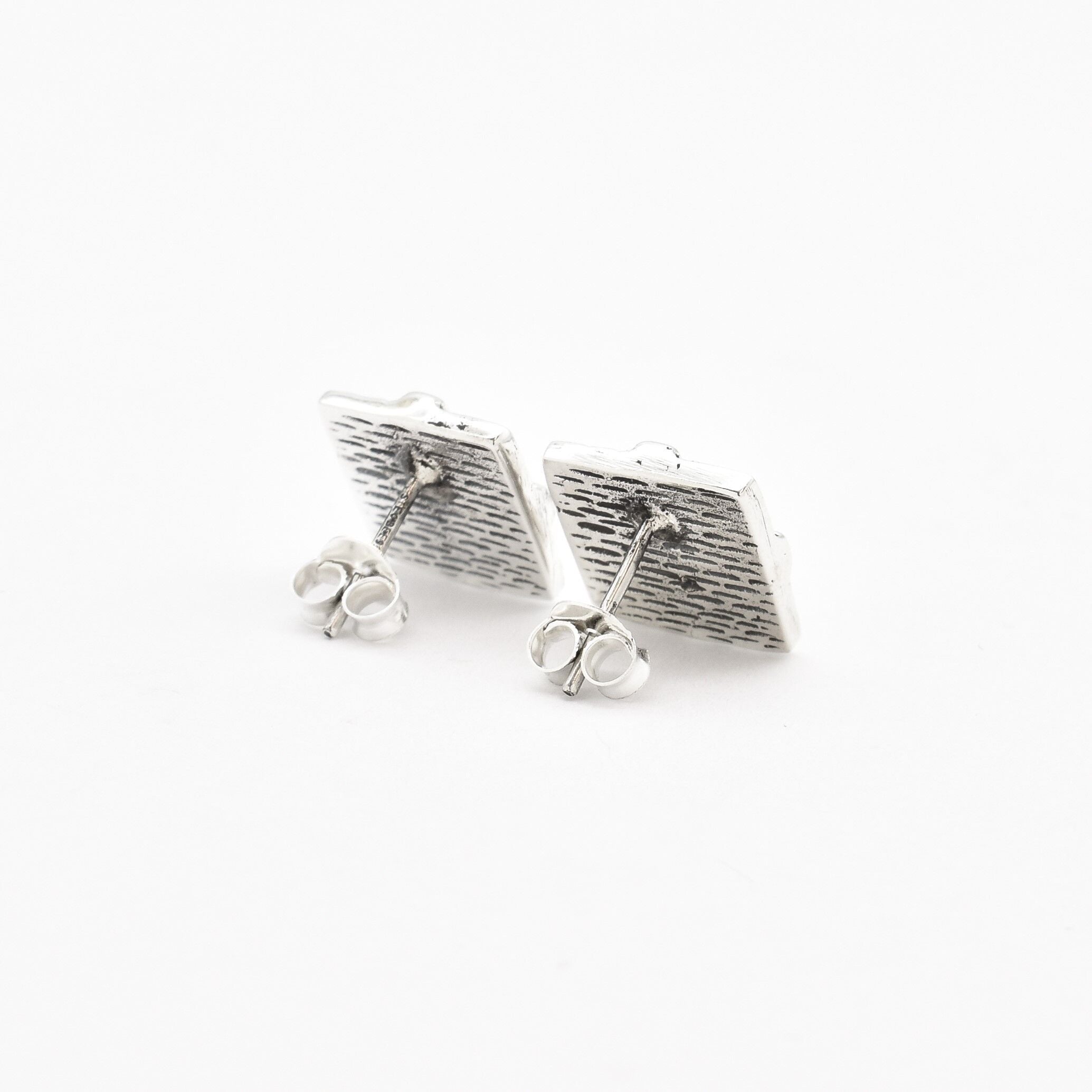 EA021270453-E-0S-S: Sterling Silver 925