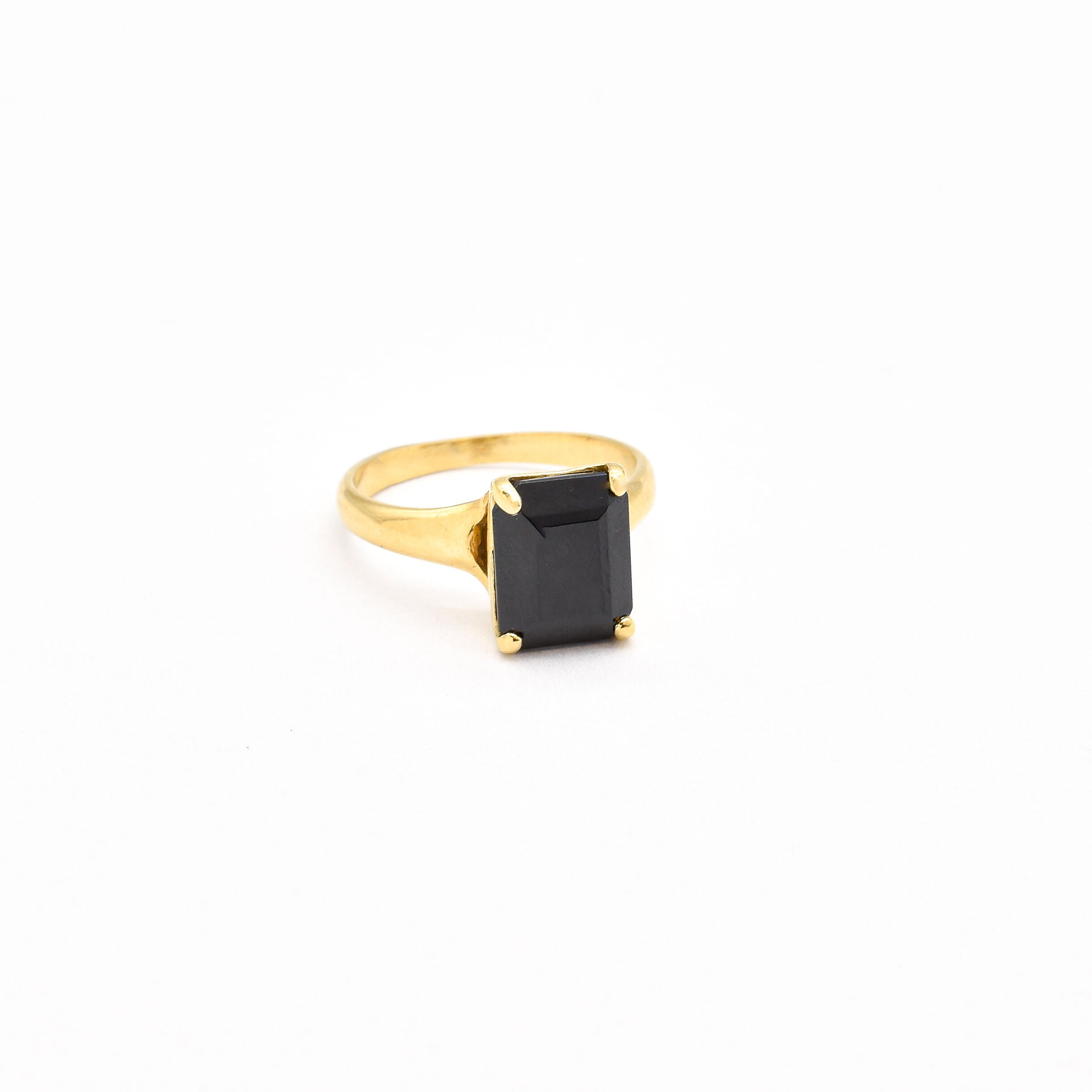 1059-R-nONY: Gold Vermeil 18k