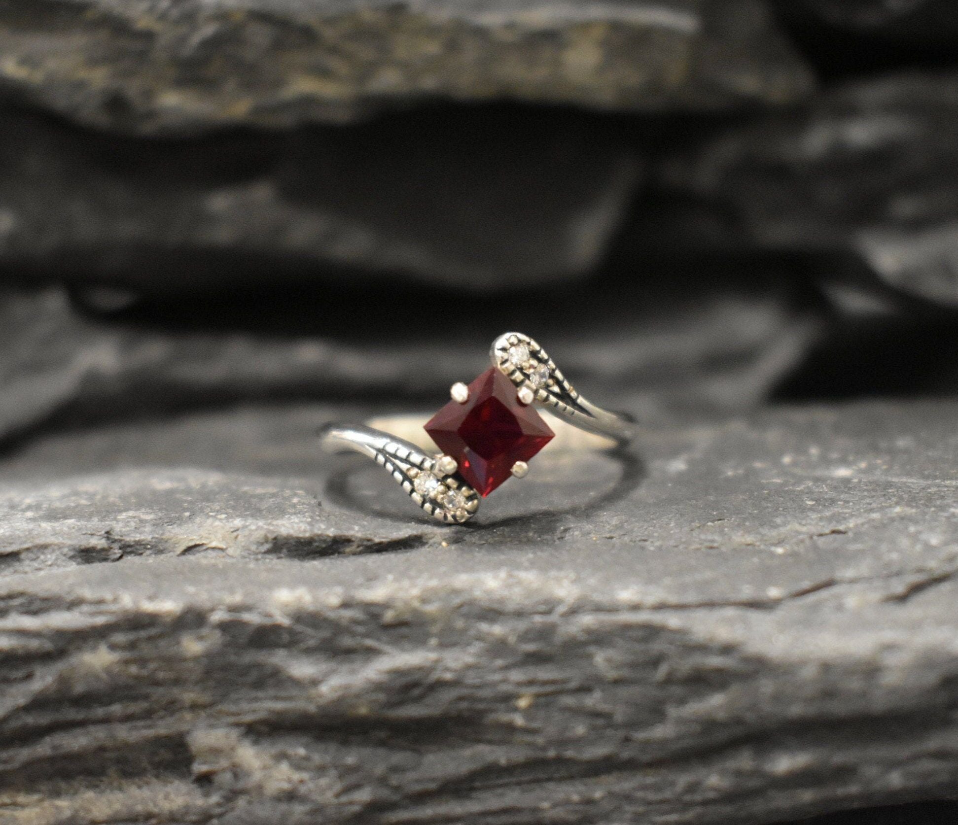 Square Garnet Ring, Natural Garnet, Antique Ring, January Birthstone, Red Vintage Ring, Engagement Ring, Dainty Ring, Sterling Silver Ring