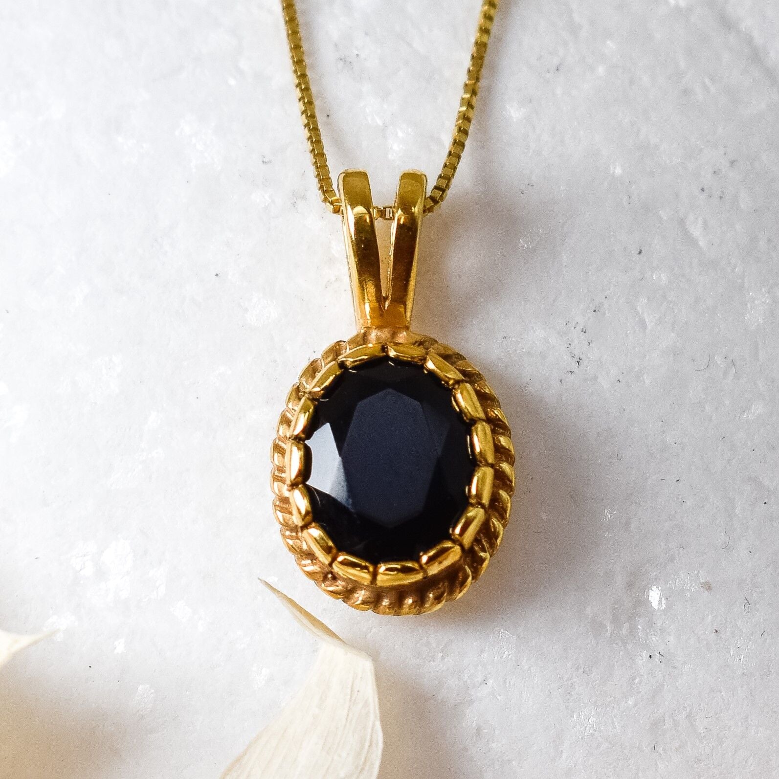 2350-P-nONY: Gold Vermeil 18k Natural Onyx