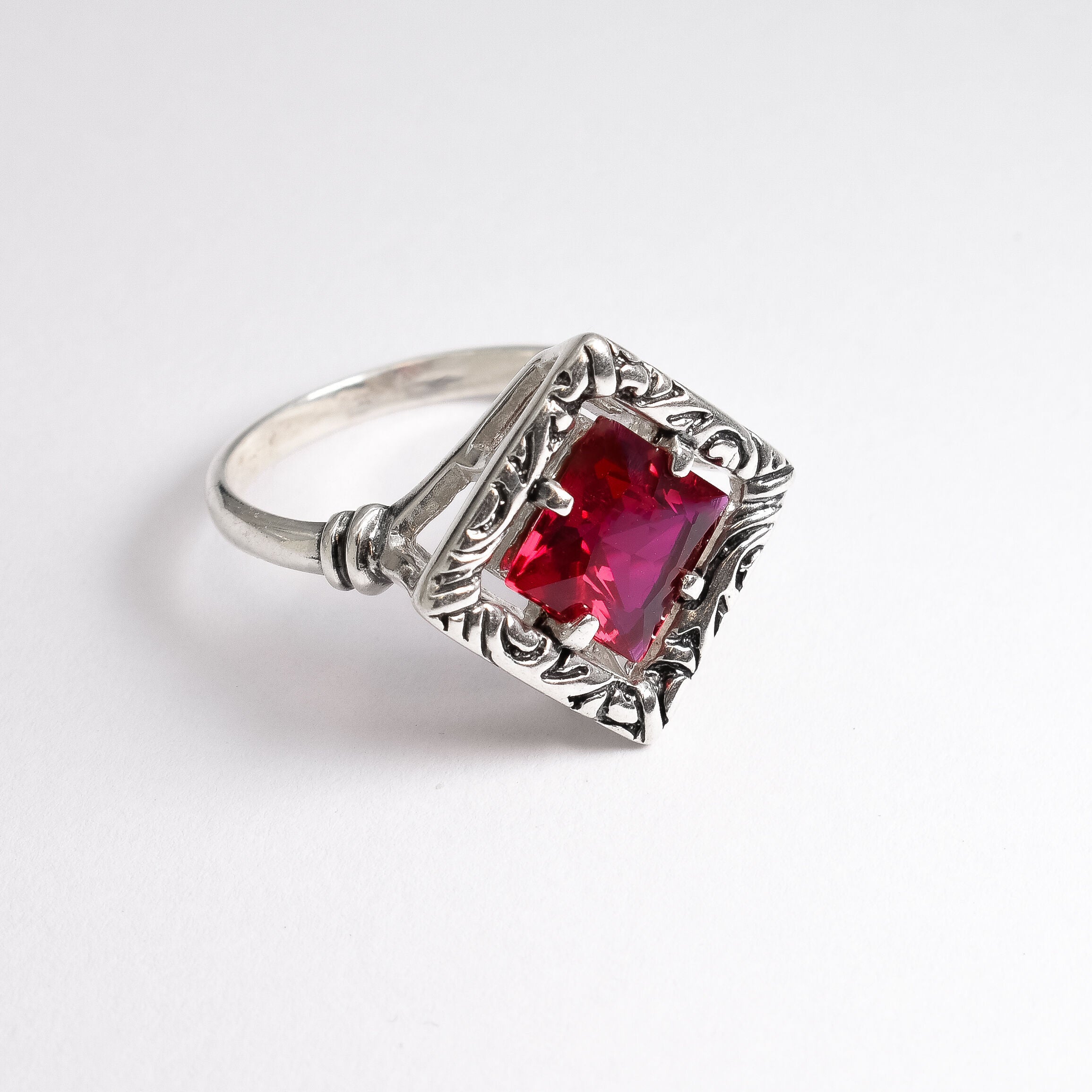 2942-R-cRUB: Sterling Silver 925 Created Ruby