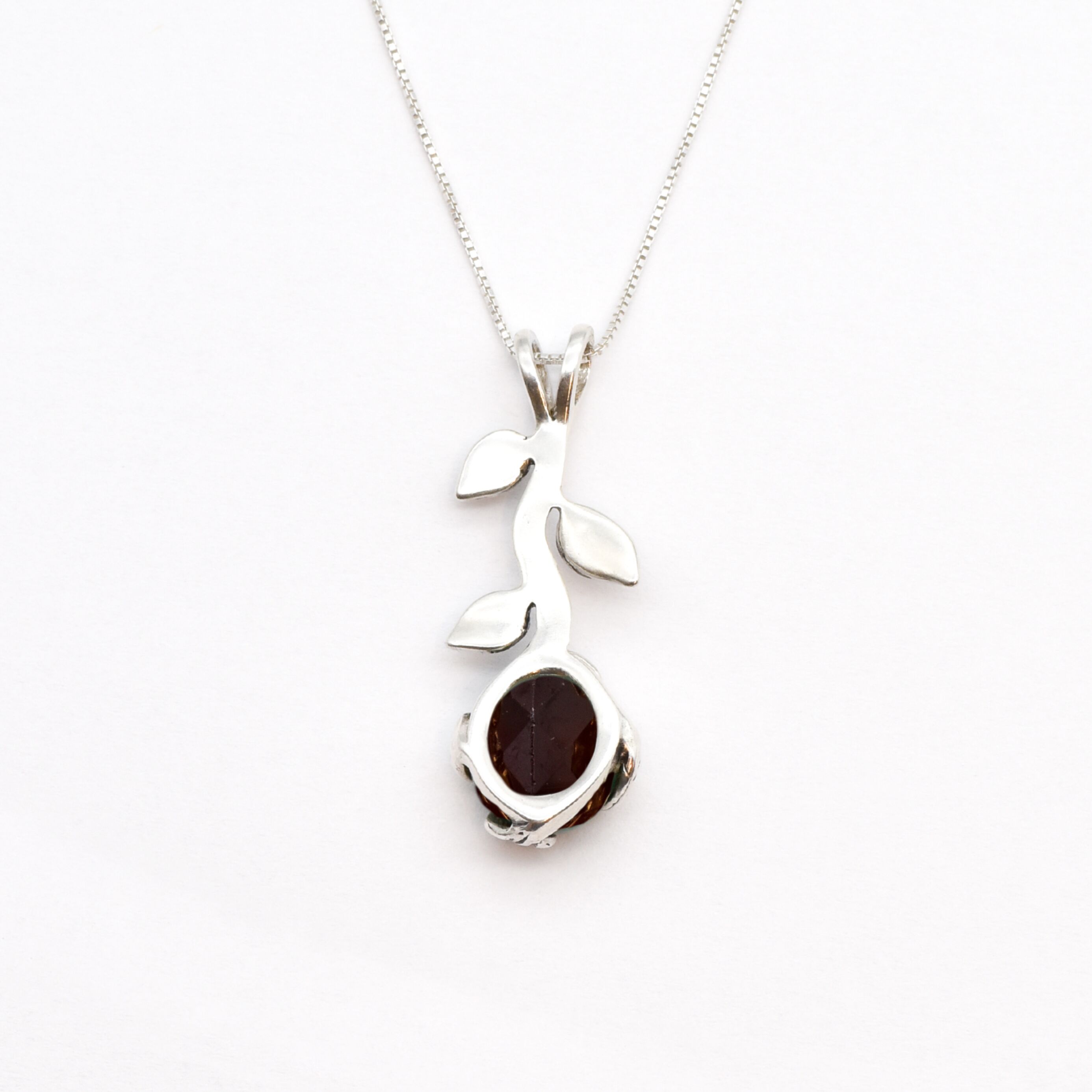 2848-P-nGAR: Sterling Silver 925 Garnet 10x8mm Oval