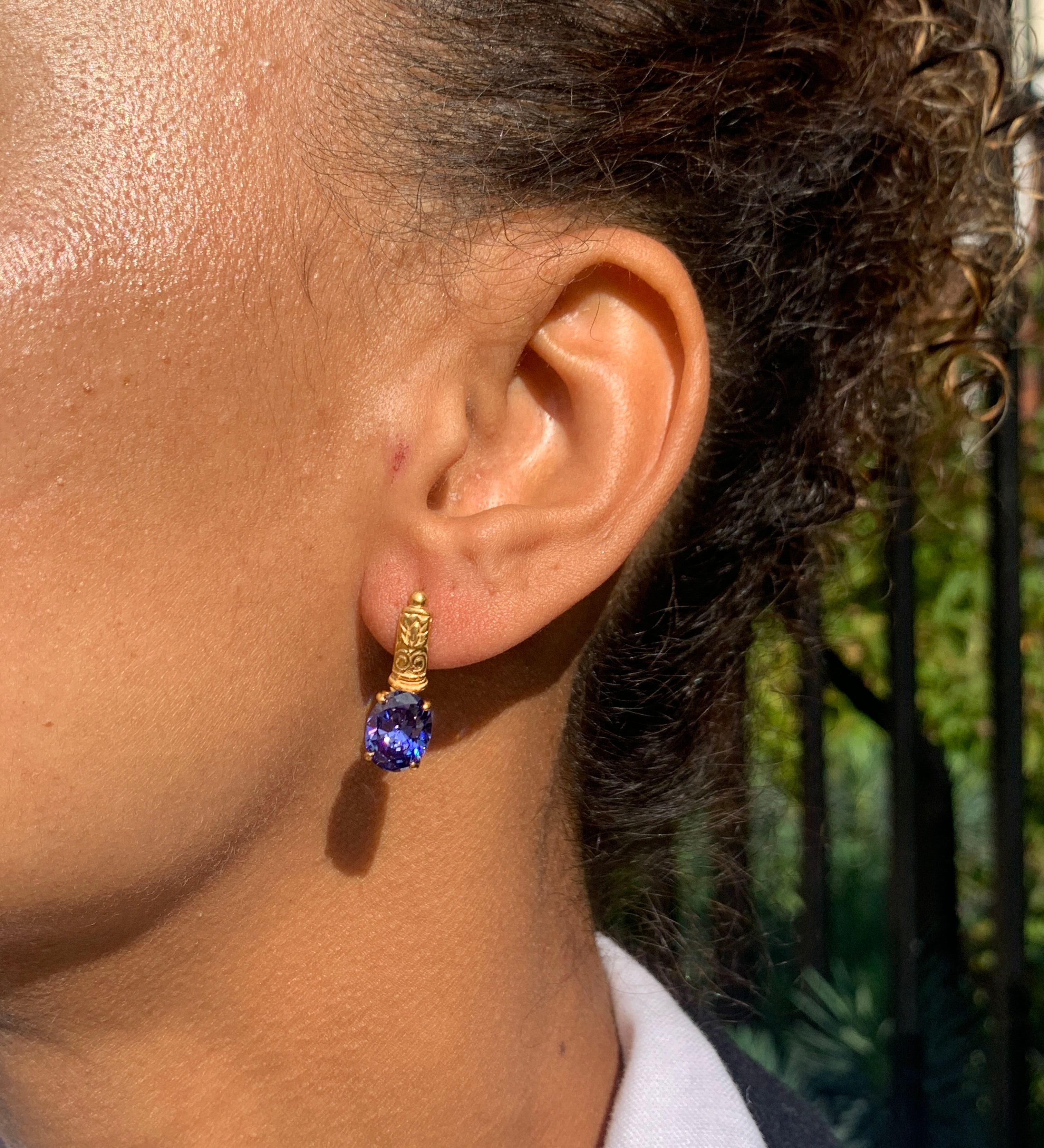 2804-E-cTAN: Gold Vermeil 18k Tanzanite 10x8 oval