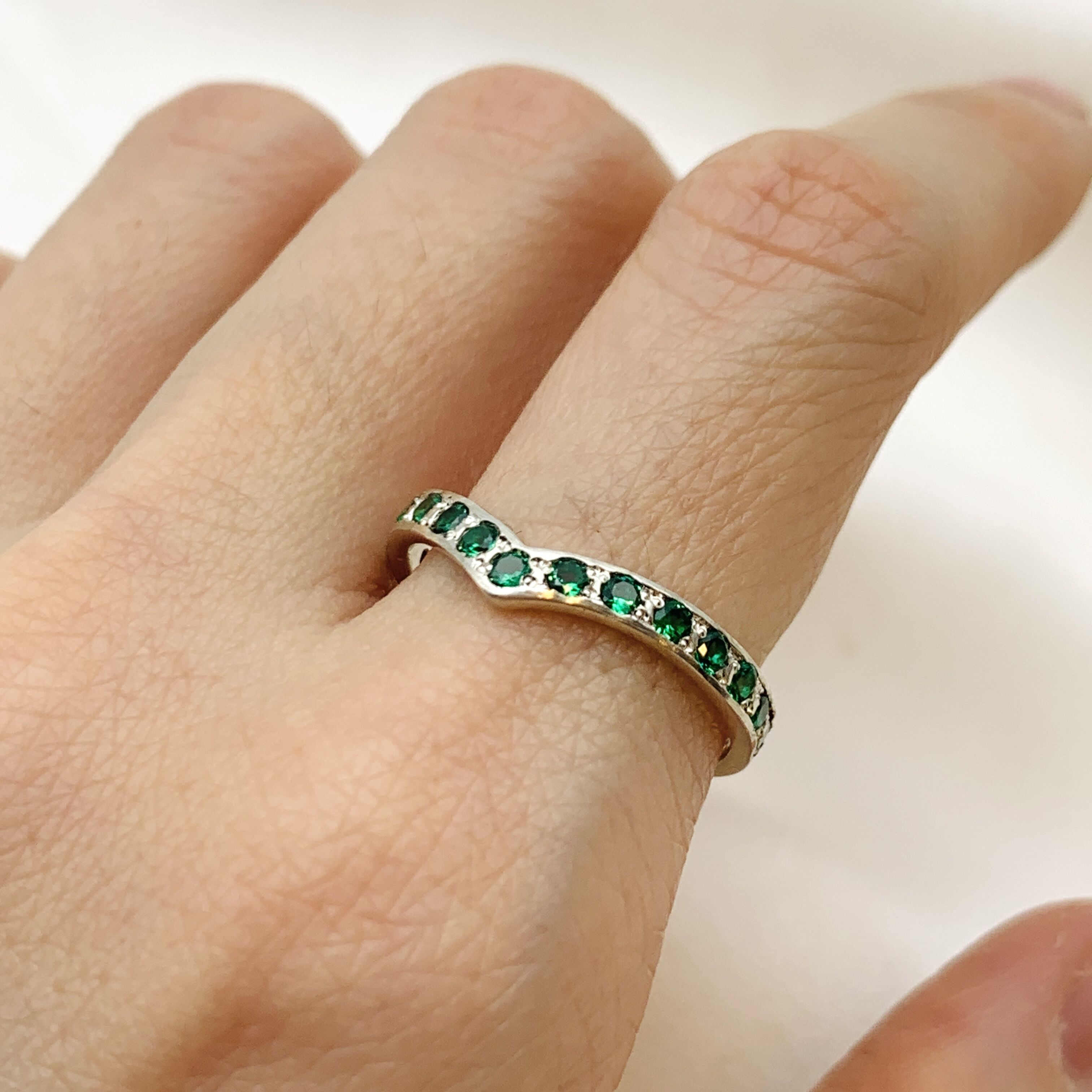 Elegant 925 Sterling Silver ring featuring a vibrant Round Created Green Emerald, perfect for special occasions and May birthdays.