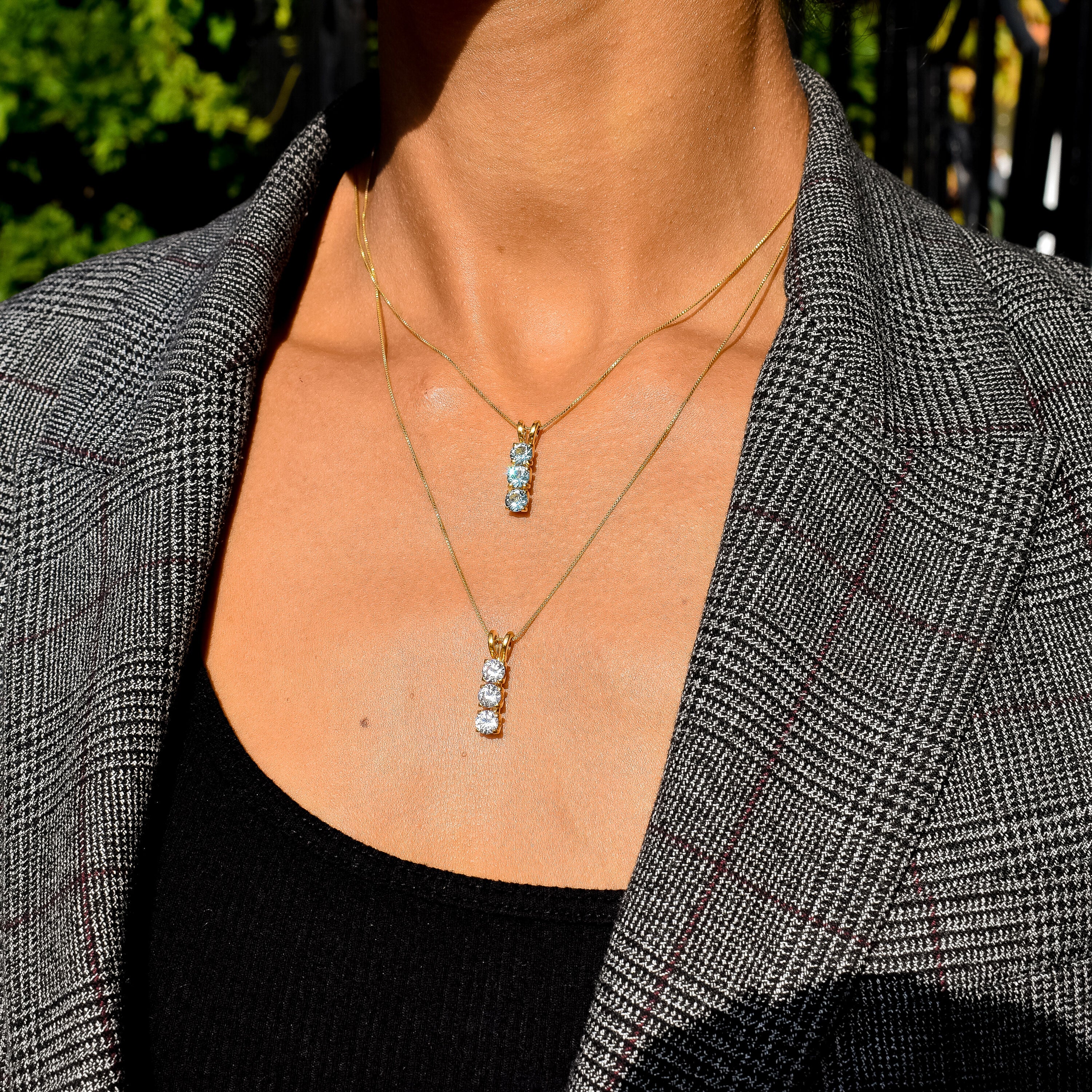 2104-P-nBTT: Gold Vermeil 18k Blue Topaz 5mm