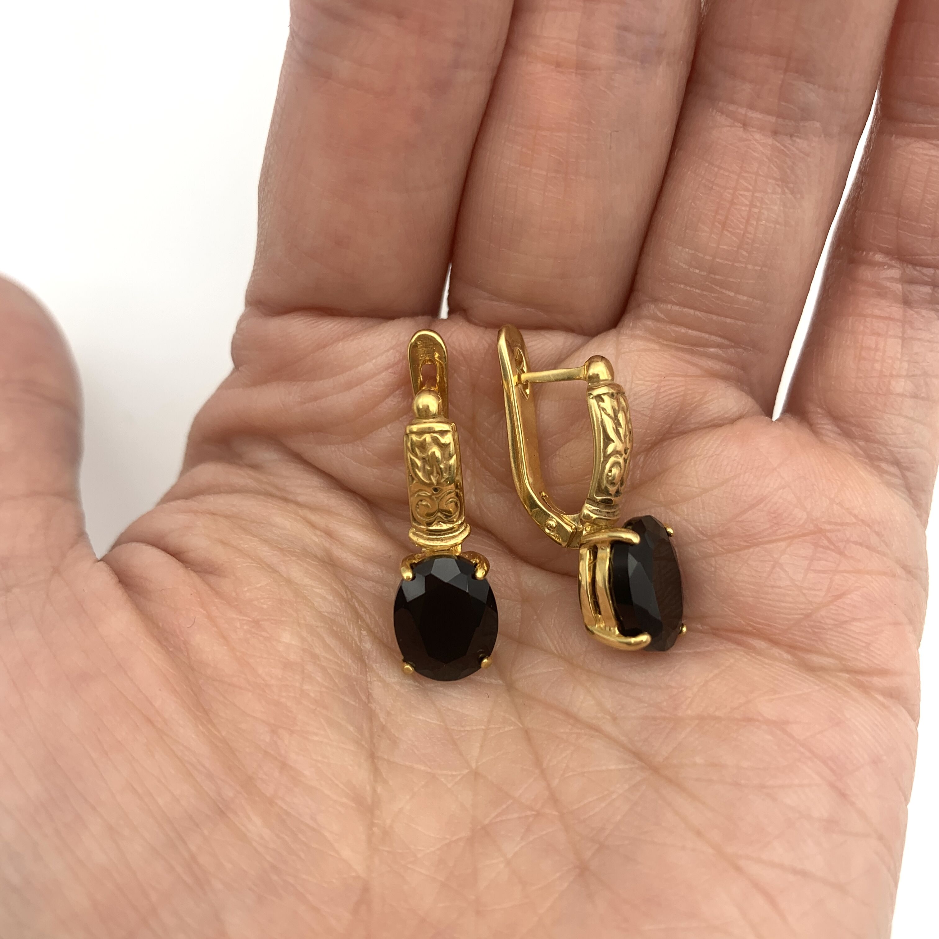 2804-E-nONY: Gold Vermeil 18k Onyx 10x8 oval