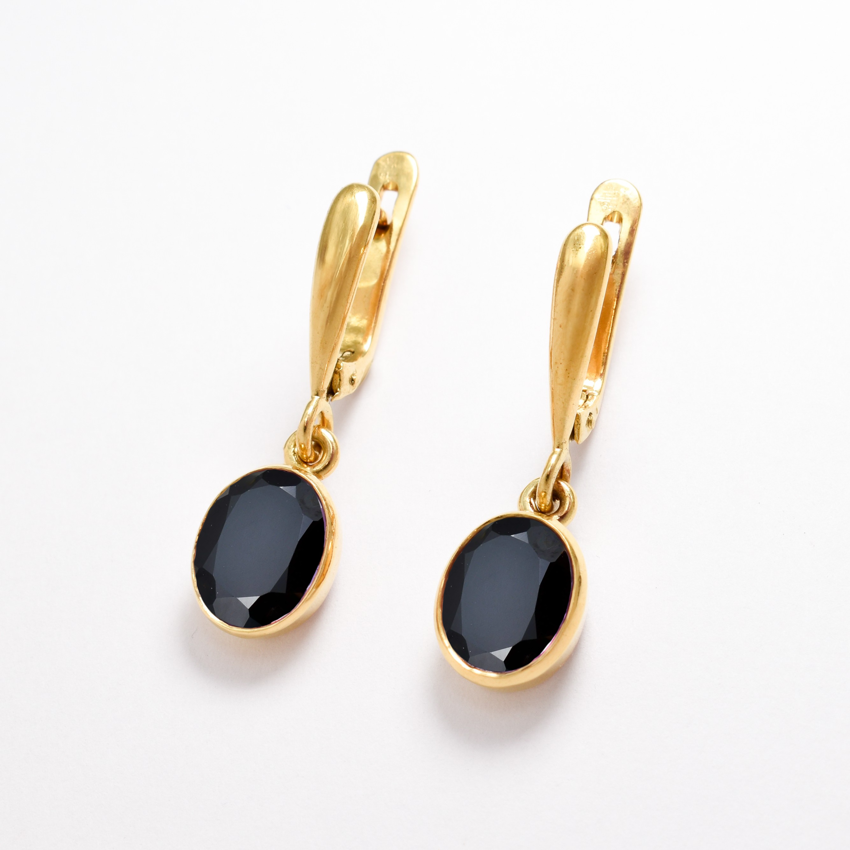 1118-E-nONY: Gold Vermeil 18k Onyx 10x8 oval