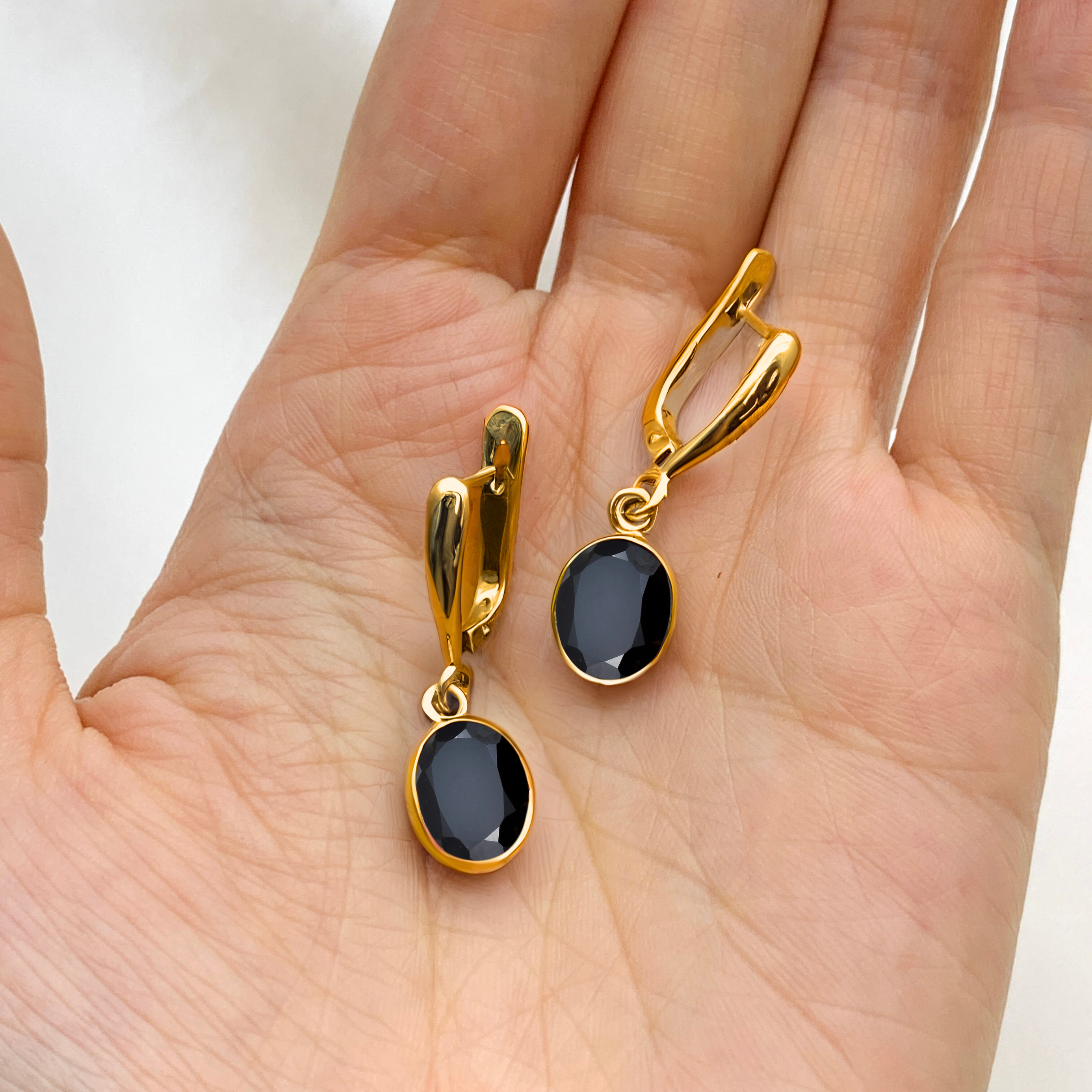 1118-E-nONY: Gold Vermeil 18k Onyx 10x8 oval