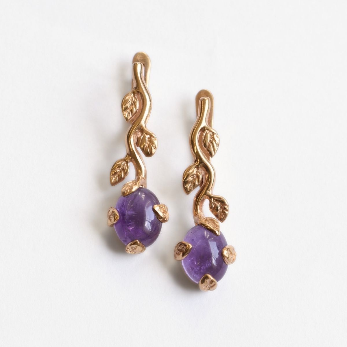 Natural Amethyst Earrings made in 18k Gold Vermeil with Oval Natural purple Amethyst in Prong setting, February Birthstone gift idea, symbolizes peace & clarity, ideal for everyday wear and perfect for birthday gifting and special occasions.