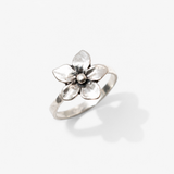 Silver Flower Ring - Floral Band Ring - Silver Petal Ring