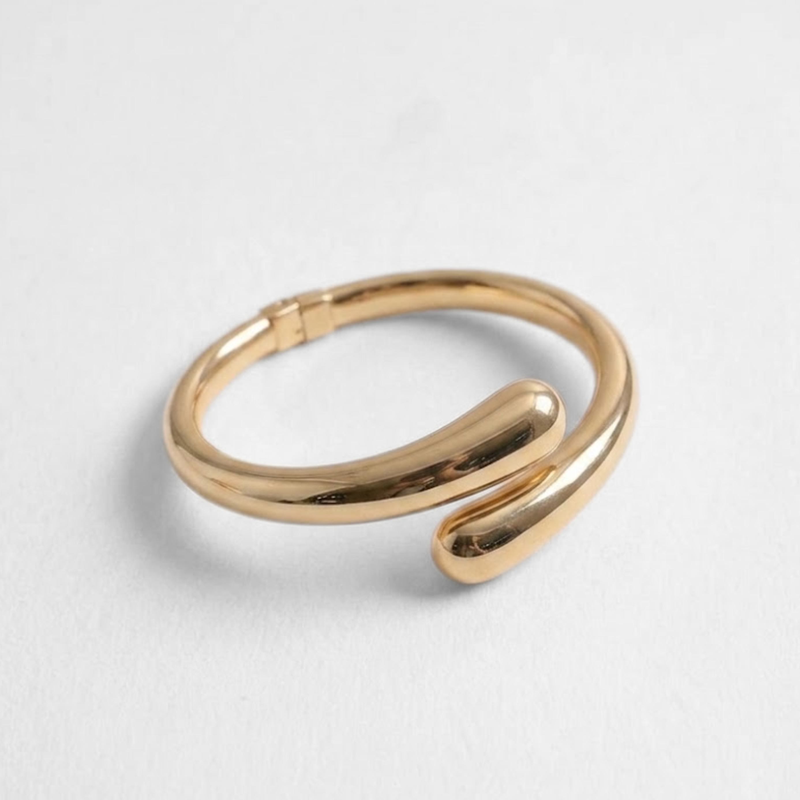 Elegant gold cuff bracelet gift for her, ideal for birthday, anniversary, bridal jewelry, Christmas and luxury jewelry occasions