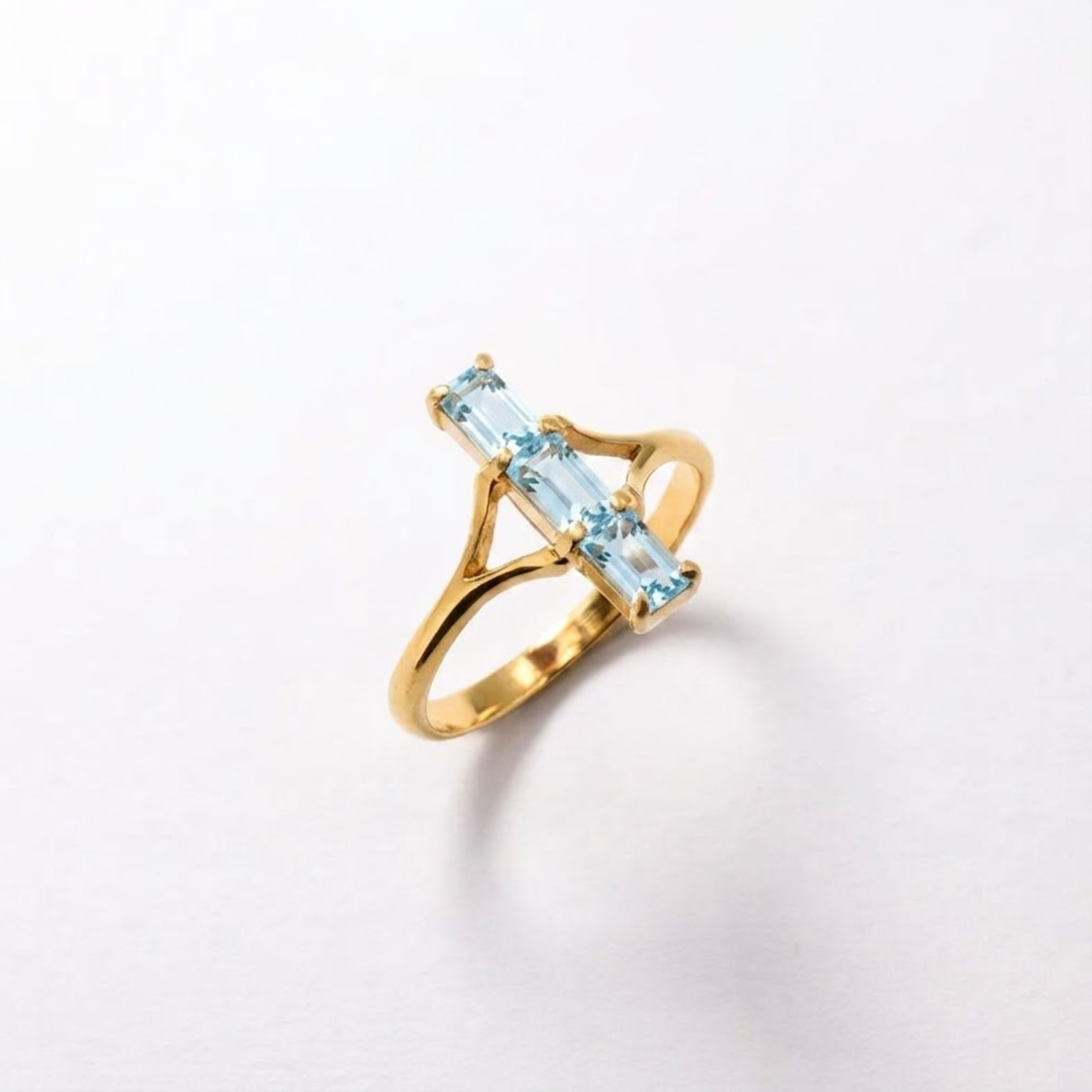 Ideal gifting ideas, Adina Stone Jewelry comes in a luxury cardboard box ready for gifting, green sustainable jewelry box.