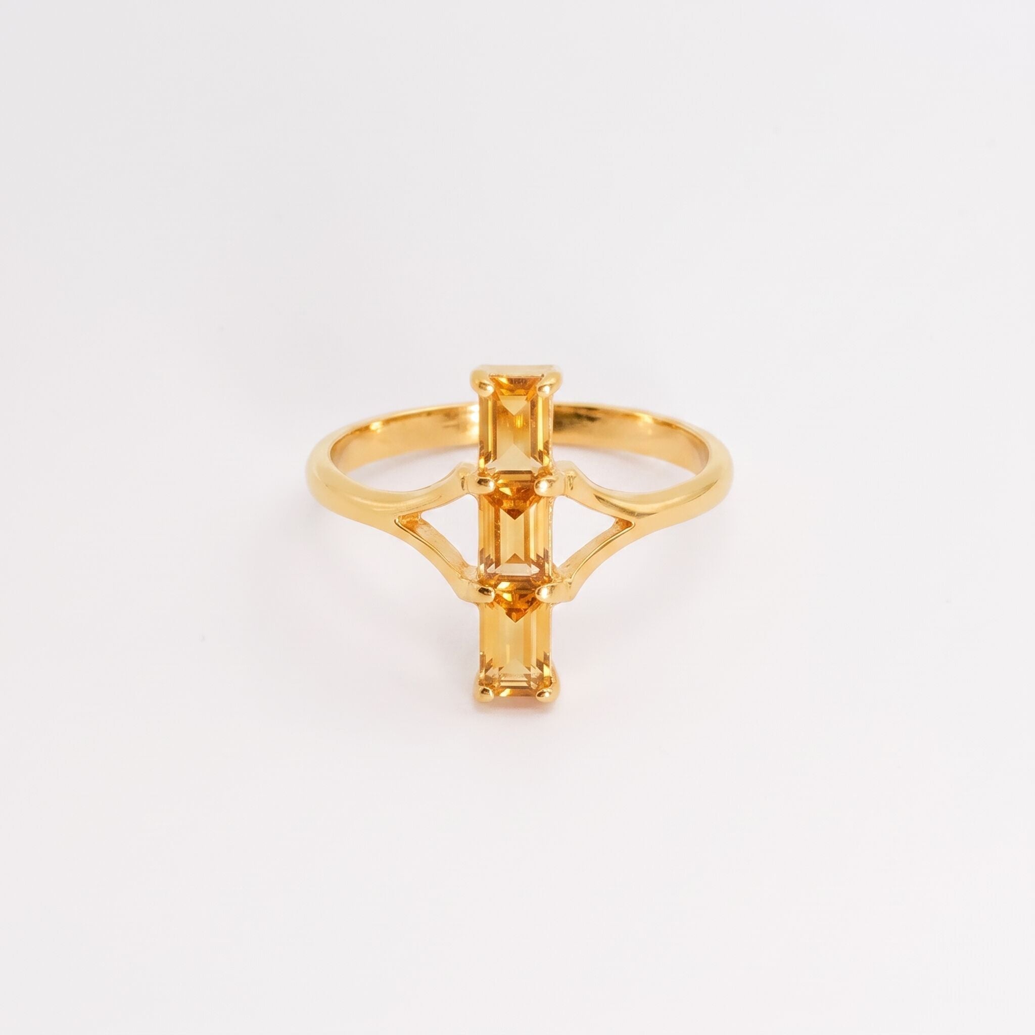 Natural Citrine Ring made in 18k Gold Vermeil with Natural yellow Citrine in Prong setting, November Birthstone gift idea, symbolizes joy, abundance, and personal power, ideal for everyday wear and perfect for birthday gifting and special occasions.