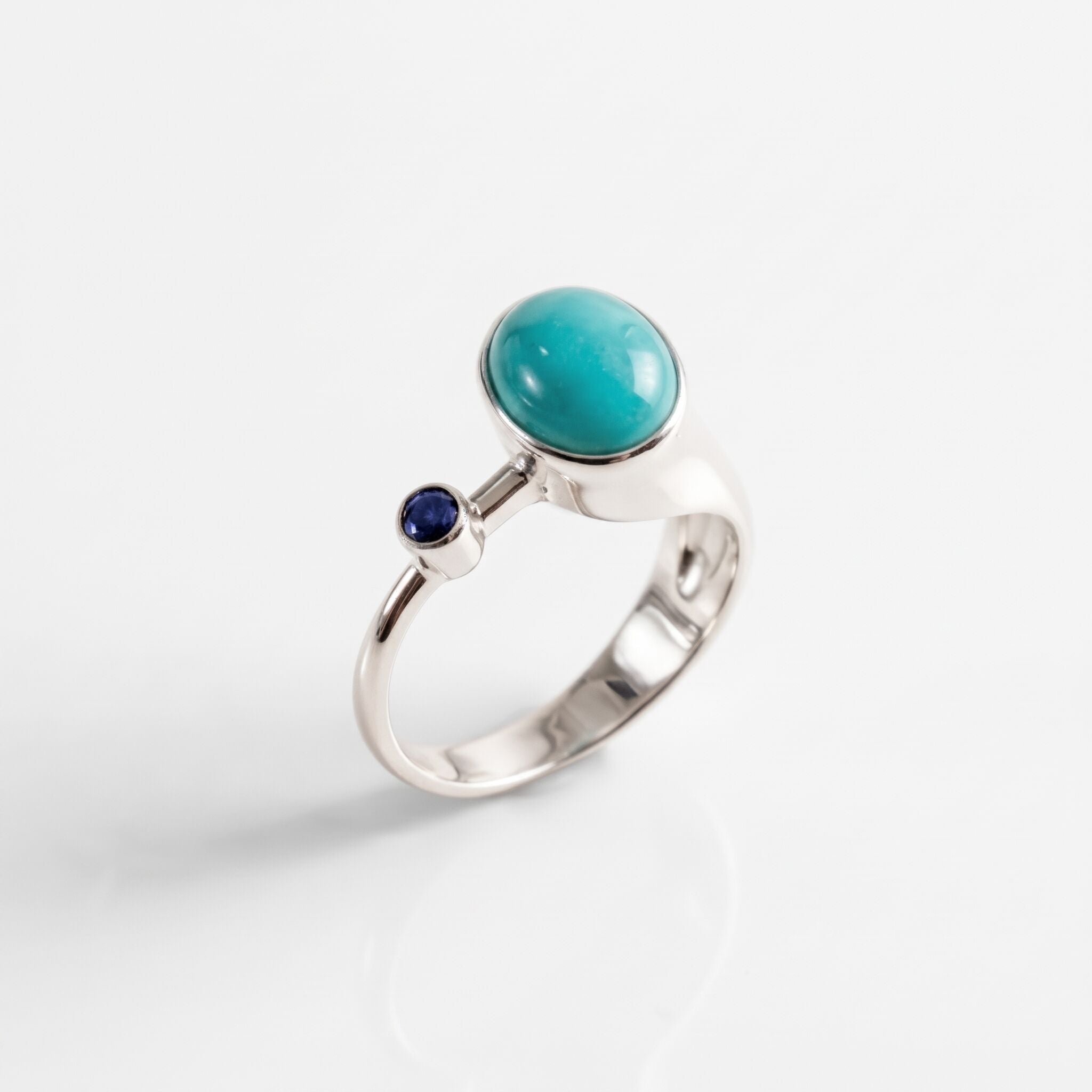 Adina Stone material options for 925 Sterling Silver, 18K Yellow Gold Vermeil, 18K White Gold Vermeil, 18K Rose Gold Vermeil.