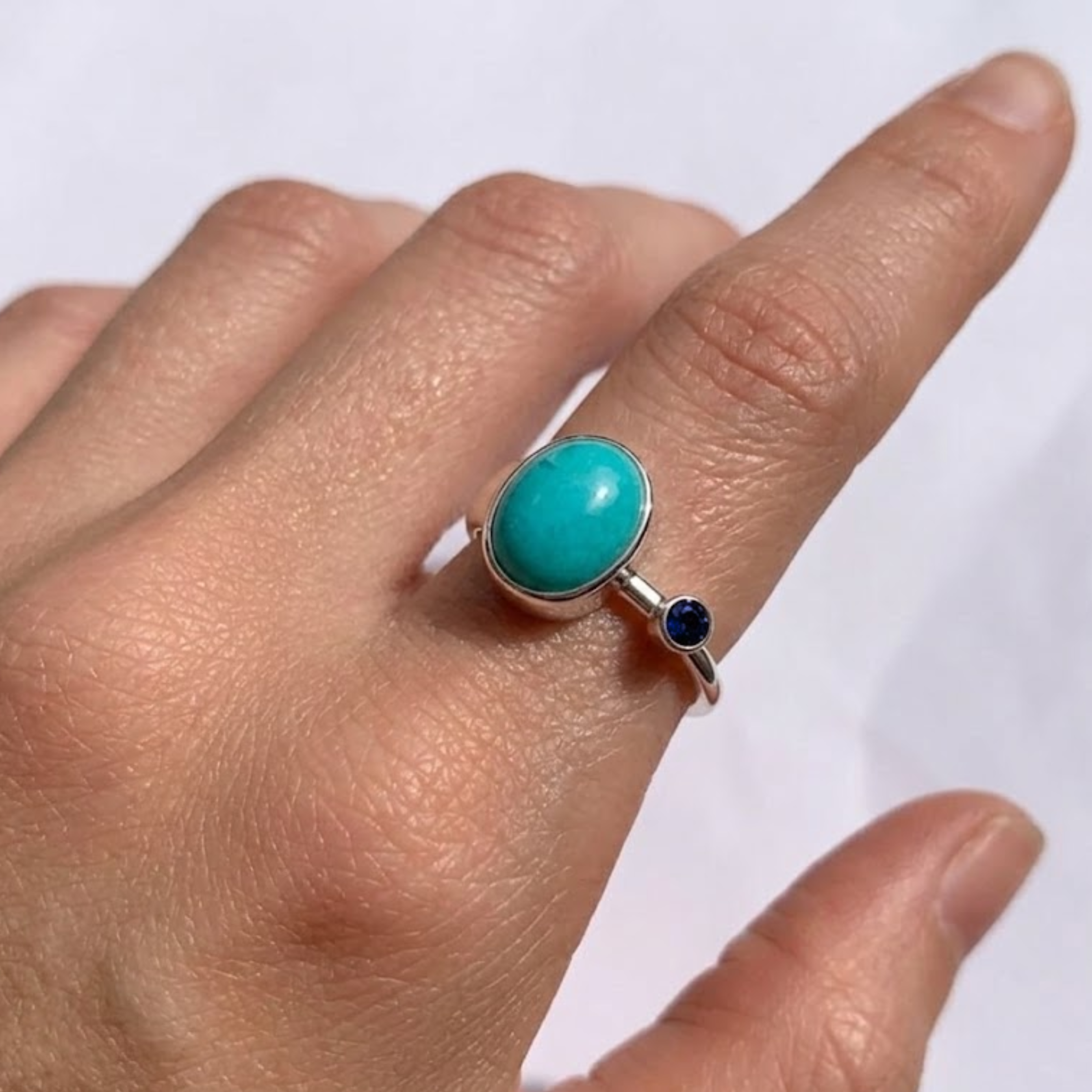 925 silver ring with oval natural blue turquoise bezel — December birthstone, protective healing gift for everyday wear.