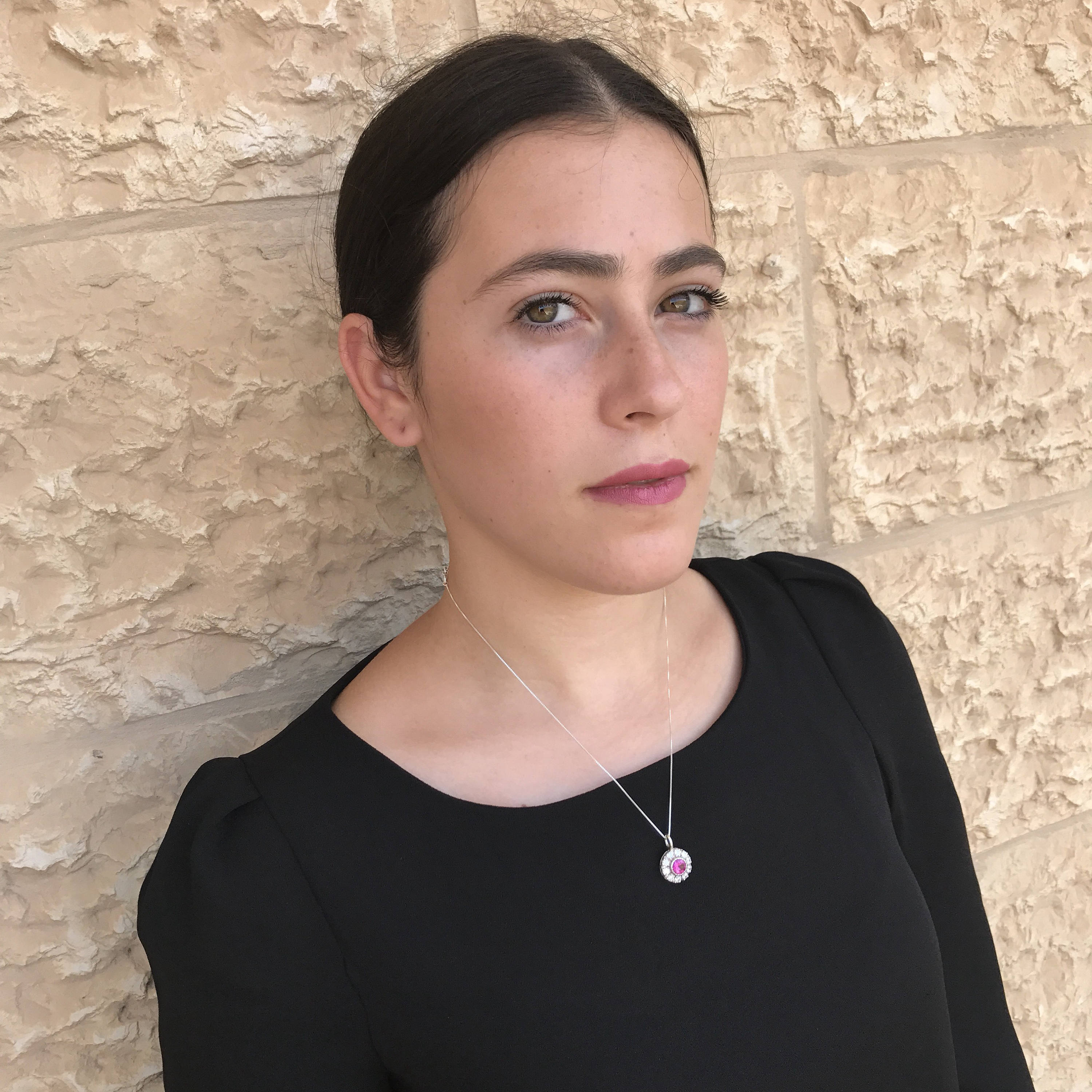 Alexandrite jewelry with classic halo frame for special date nights