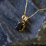 Ideal accessory for weddings, gala dinners, and special celebrations.