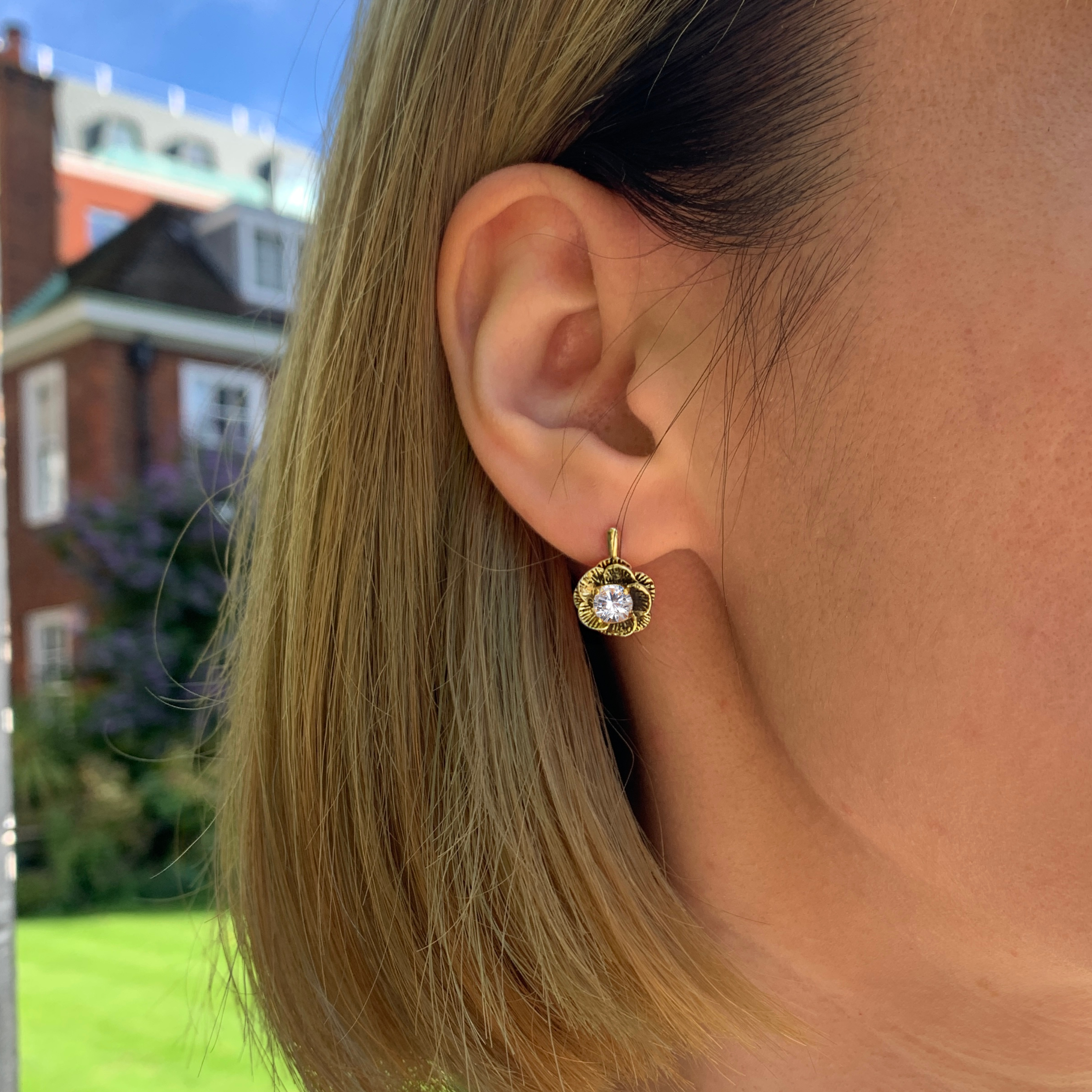 Flower Earrings, Diamond Earrings, Created Diamond, Sparkly Earrings, Diamond Studs, Vintage Earrings, White Diamond Studs, Floral Earrings(1)