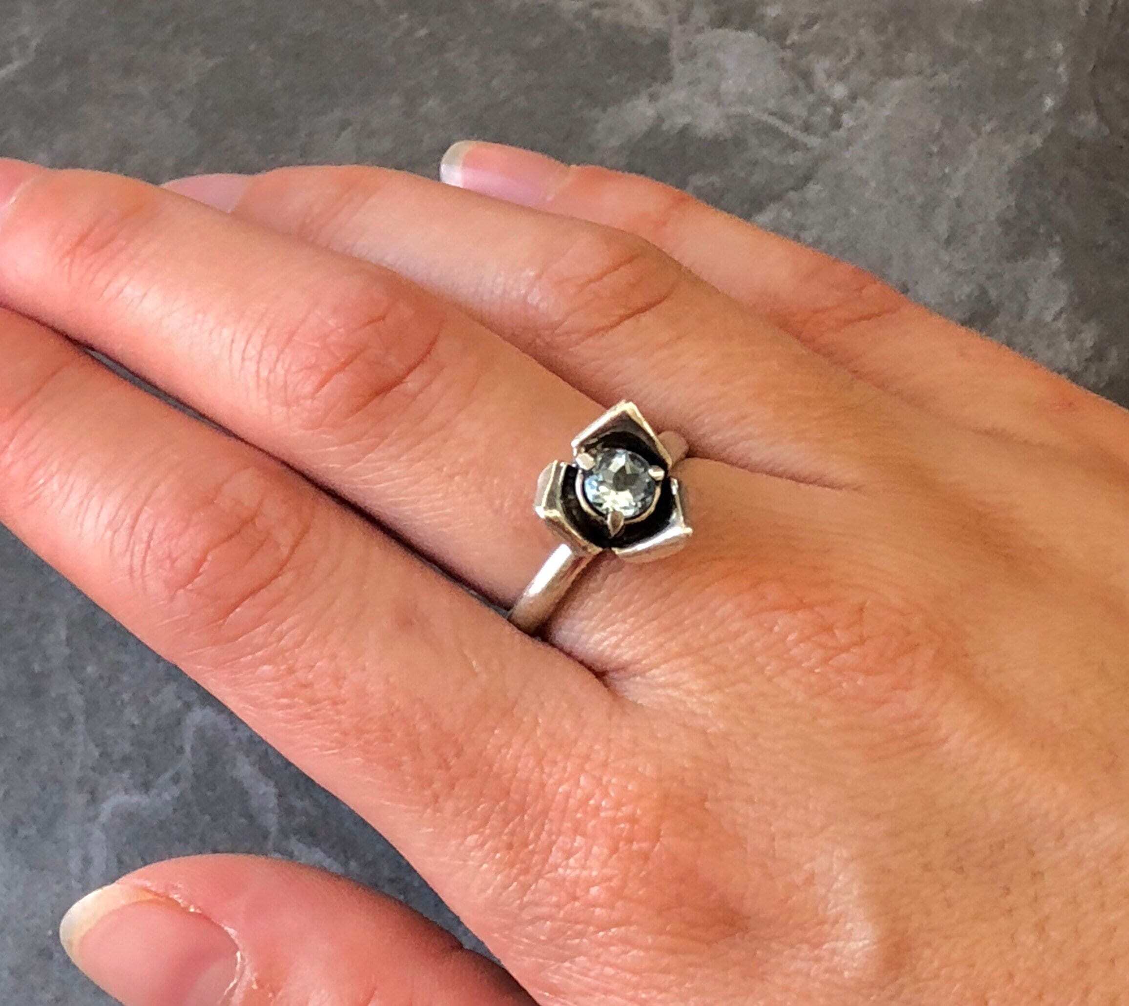 Elegant 925 Sterling Silver ring featuring a round Natural Ruby, perfect for everyday wear and special occasions.