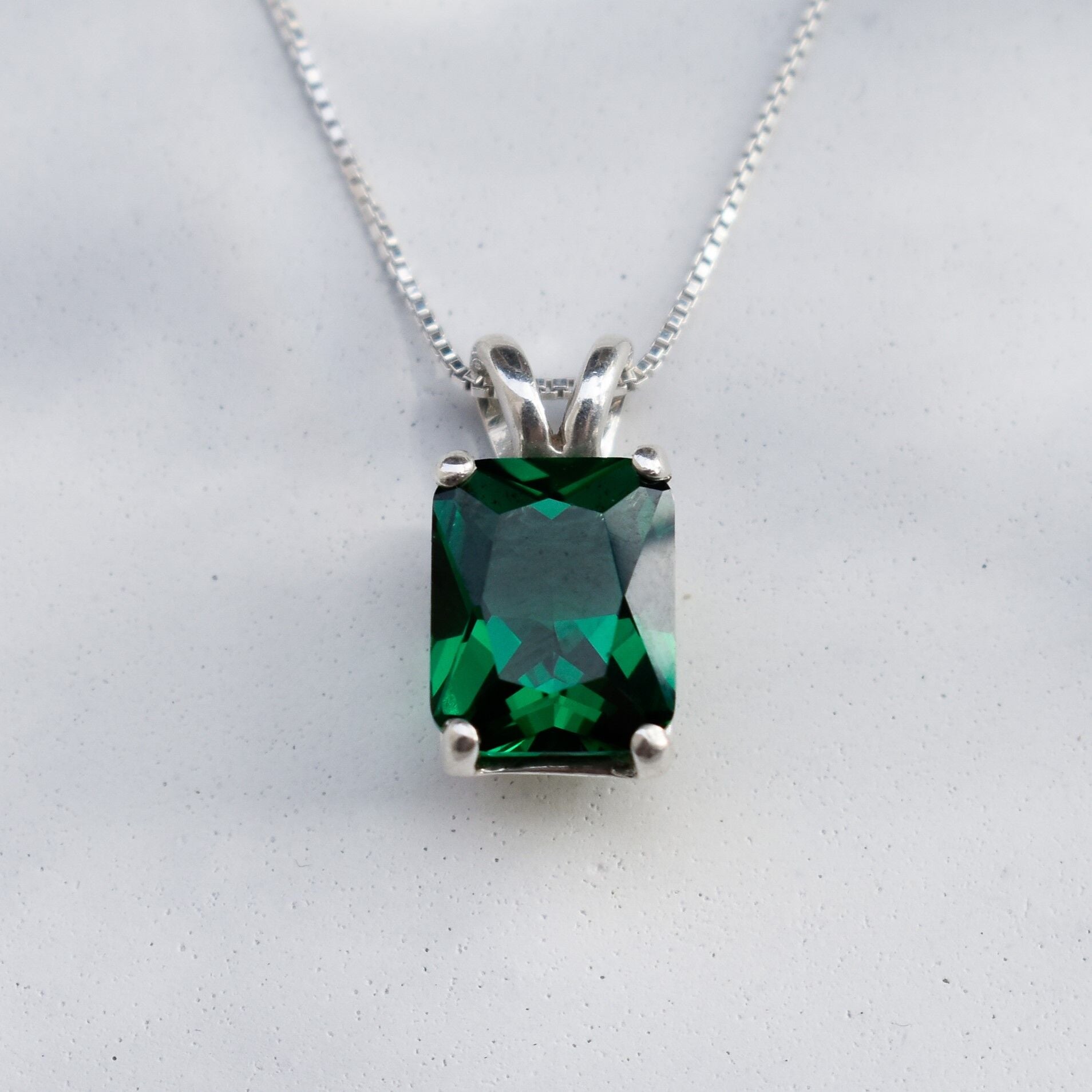 Created Emerald Pendant made in 925 Sterling Silver with Emerald Created Green Emerald in Solitaire setting, May Birthstone gift idea, symbolizes, ideal for everyday wear and perfect for birthday gifting and special occasions.