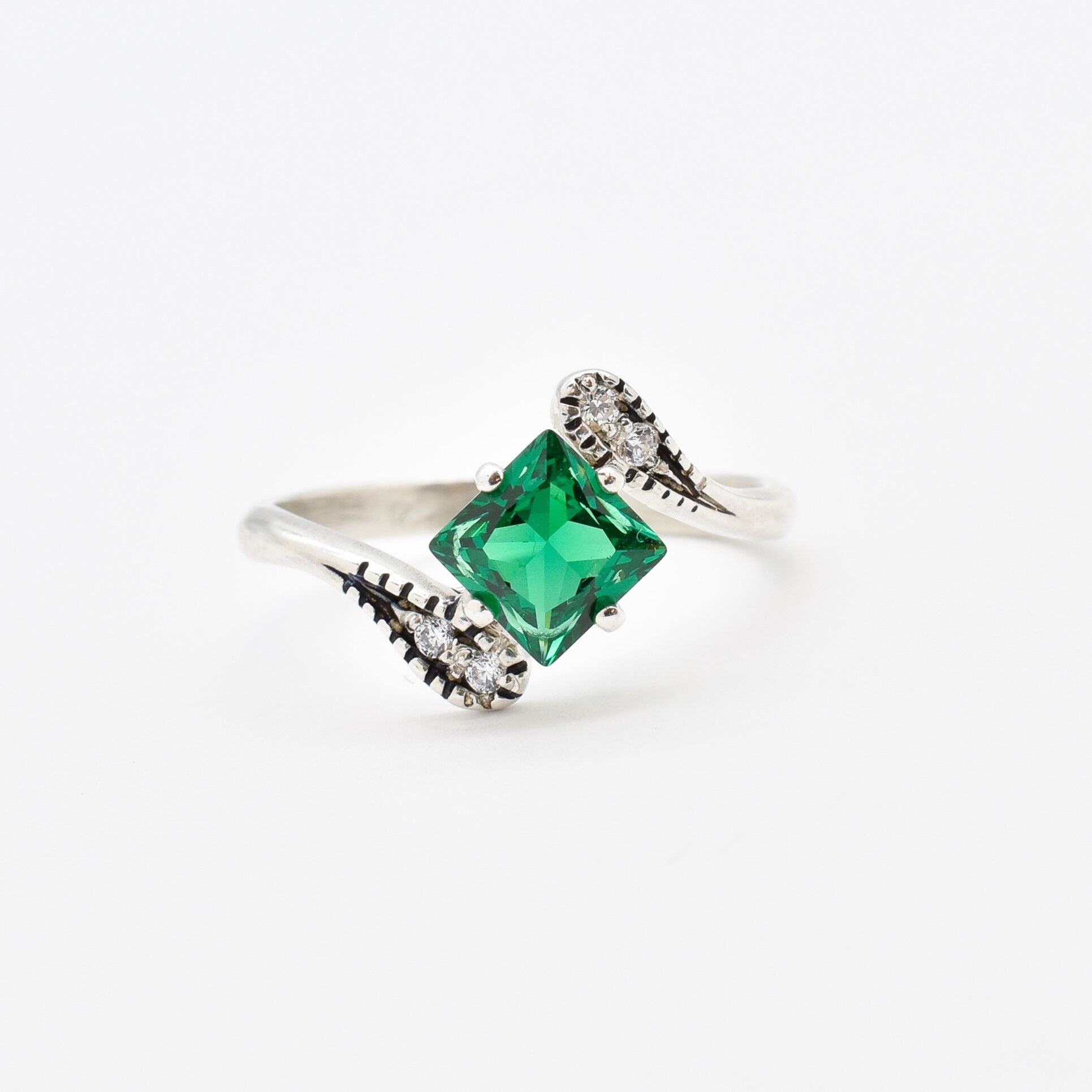 Created Emerald Ring made in 925 Sterling Silver with Square Created Green Emerald in Prong setting, May Birthstone gift idea, symbolizes, ideal for everyday wear and perfect for birthday gifting and special occasions.
