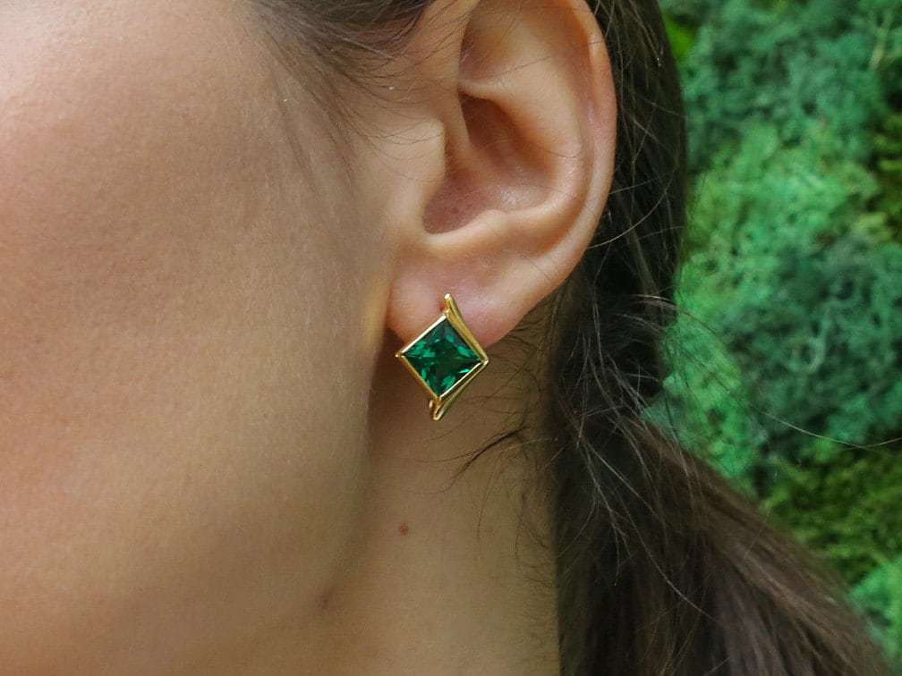 18k Gold Vermeil Emerald Earrings with square green stone, perfect for May birthdays and special occasions. Ideal for daily wear.