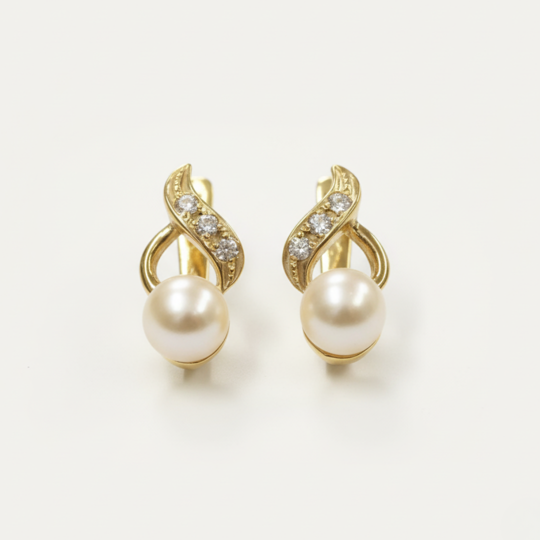 Natural Pearl Earrings made in 18k Gold Vermeil with Natural White Pearl in Bezel setting, June Birthstone gift idea, symbolizes purity and integrity, ideal for everyday wear and perfect for birthday gifting and special occasions.