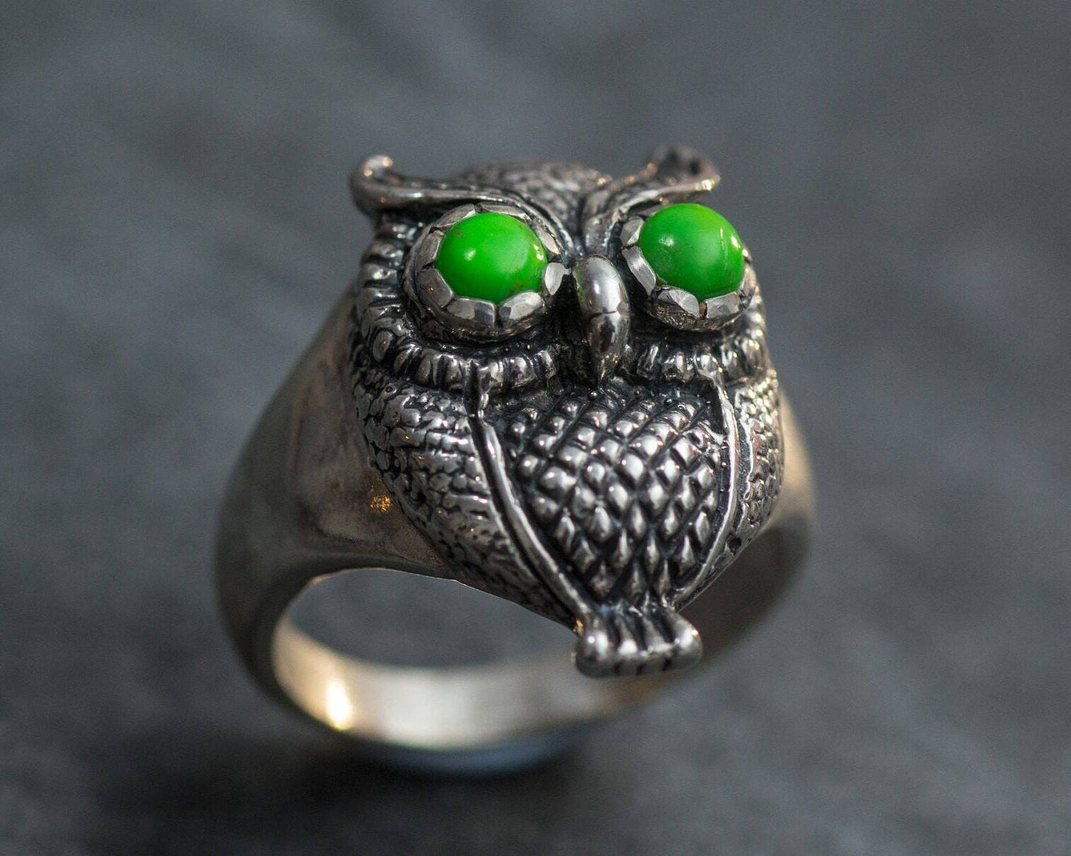 owl様 イヤリング Green-Eyed Owl Ring - Genuine Turquoise Ring - Large Owl Ring