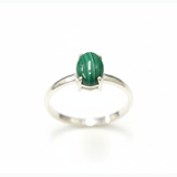 Malachite Ring - Green Oval Ring - Vintage Solitaire Ring made in 925 Sterling Silver. Ideal for everyday wear and perfect for birthday gifting and special occasions.