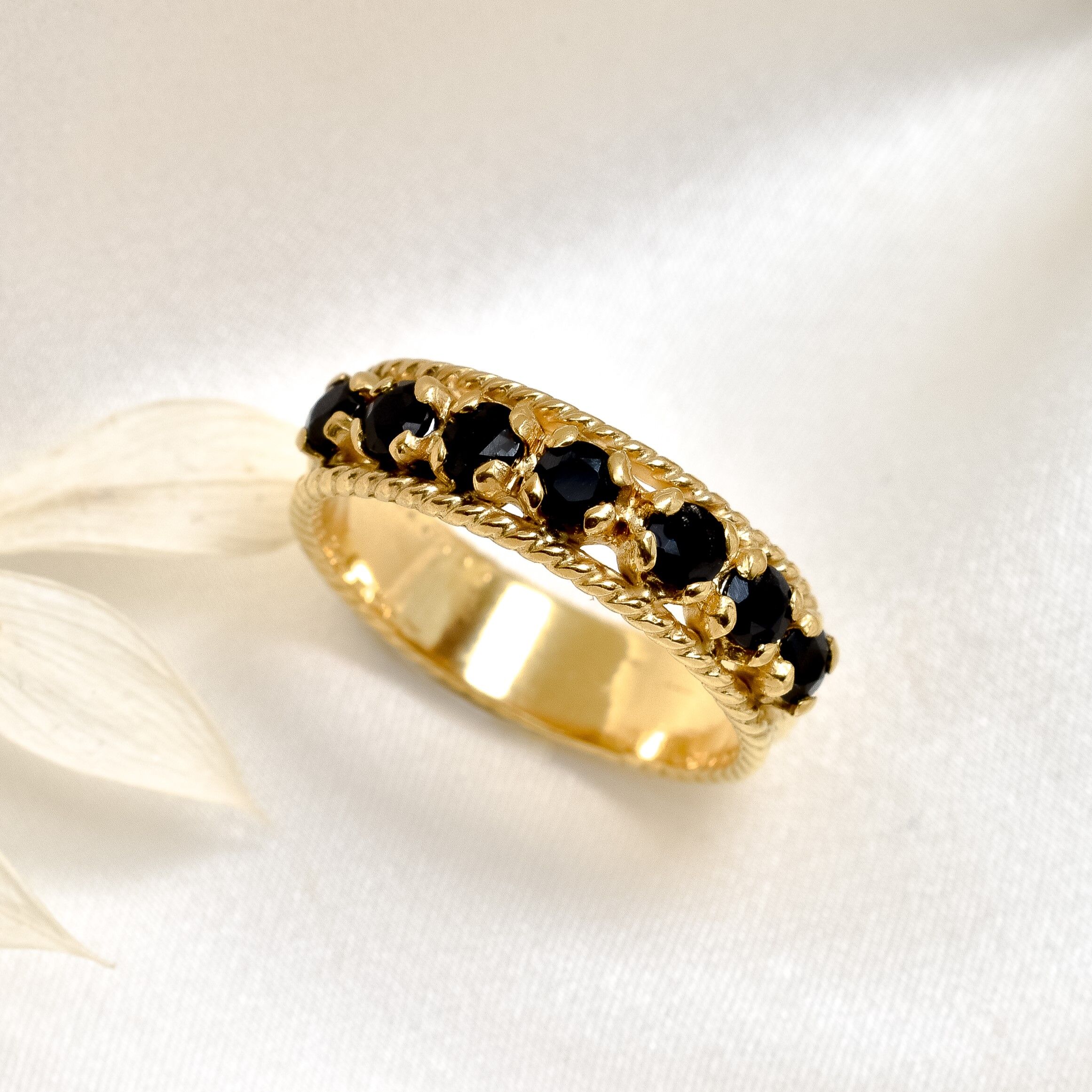 2463-R-nONY: Gold Vermeil 18k Natural Onyx