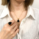 A minimal Onyx Ring ideal for chic, everyday confidence.