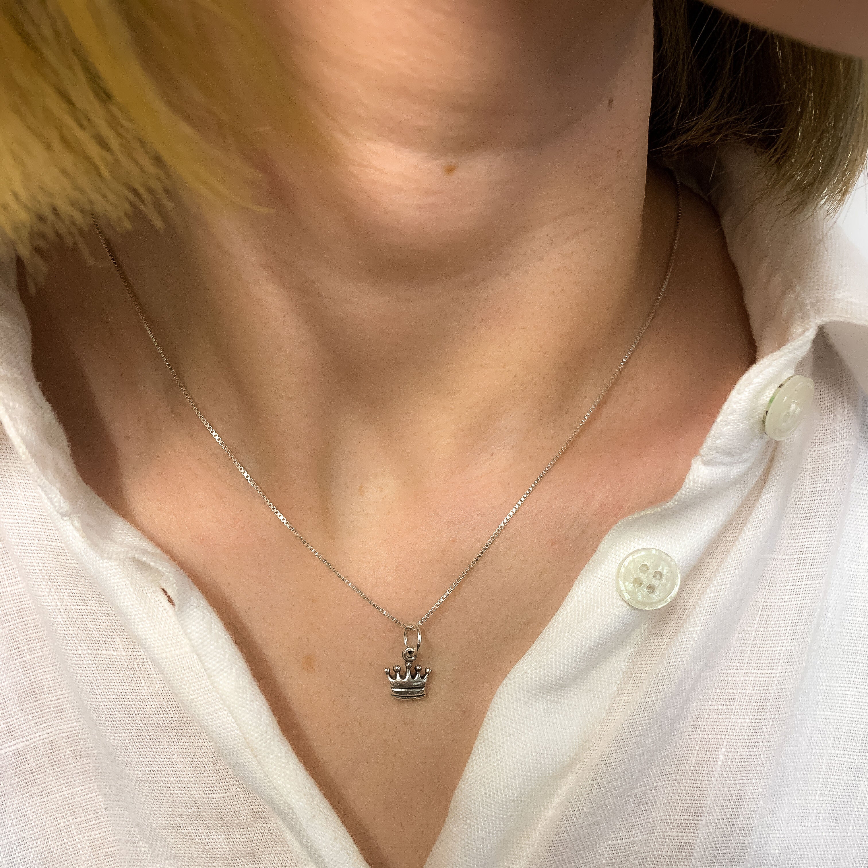 Crown Necklace made in Solid 925 Sterling Silver, Dainty Crown Pendant gift idea, small silver crown necklace