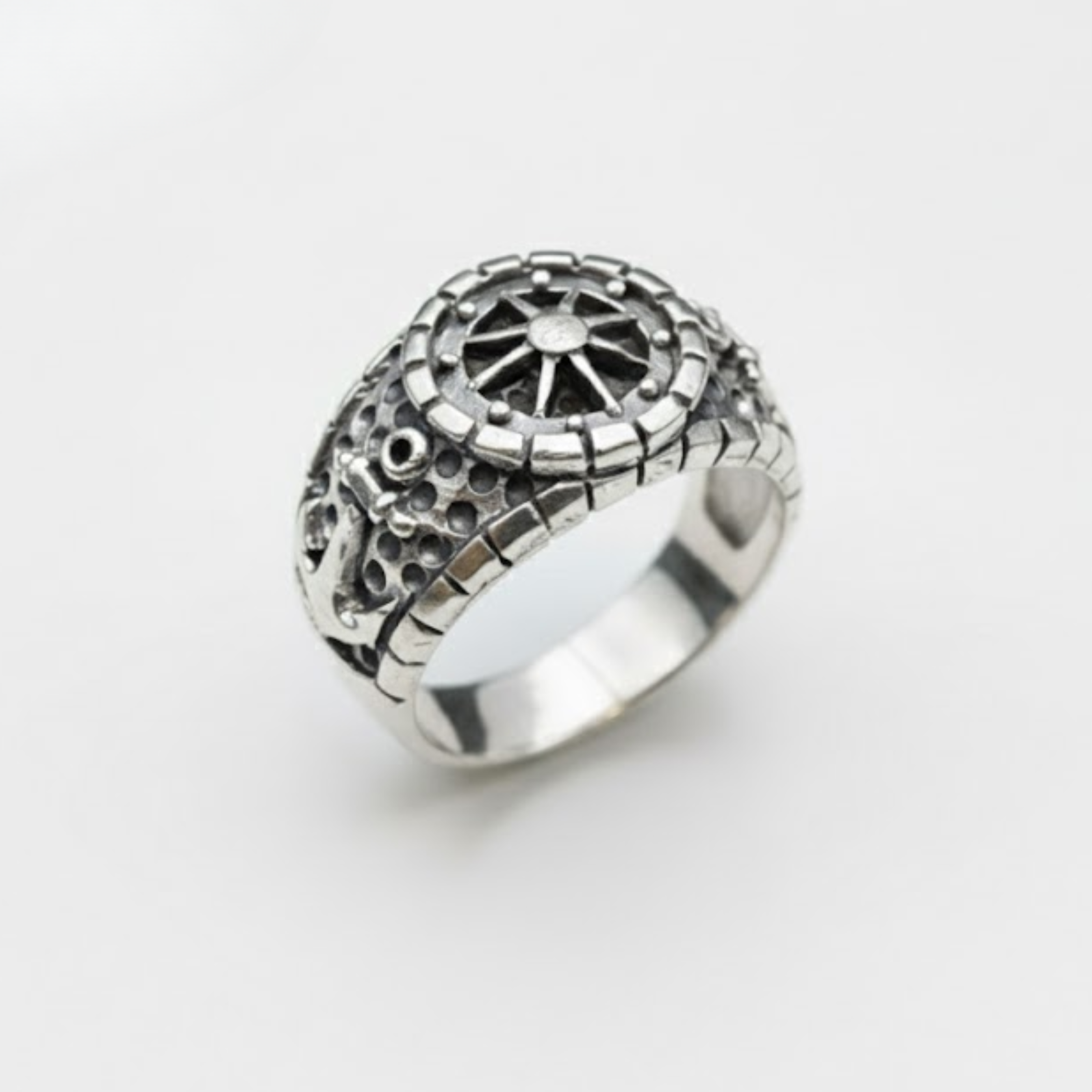 Silver Anchor Ring - Compass Silver Ring - Signet Anchor Ring made in 925 Sterling Silver. Ideal for everyday wear and perfect for birthday gifting and special occasions.