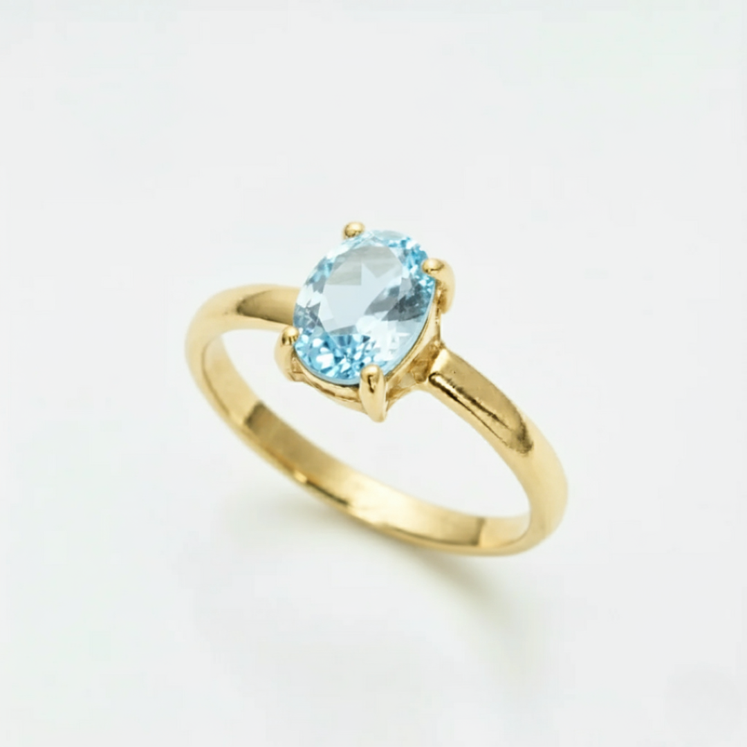 Solitaire Blue Topaz Gold Ring, Natural Blue Topaz Ring, December Birthstone Ring made in 18k Gold Vermeil. Ideal for everyday wear and perfect for birthday gifting and special occasions.
