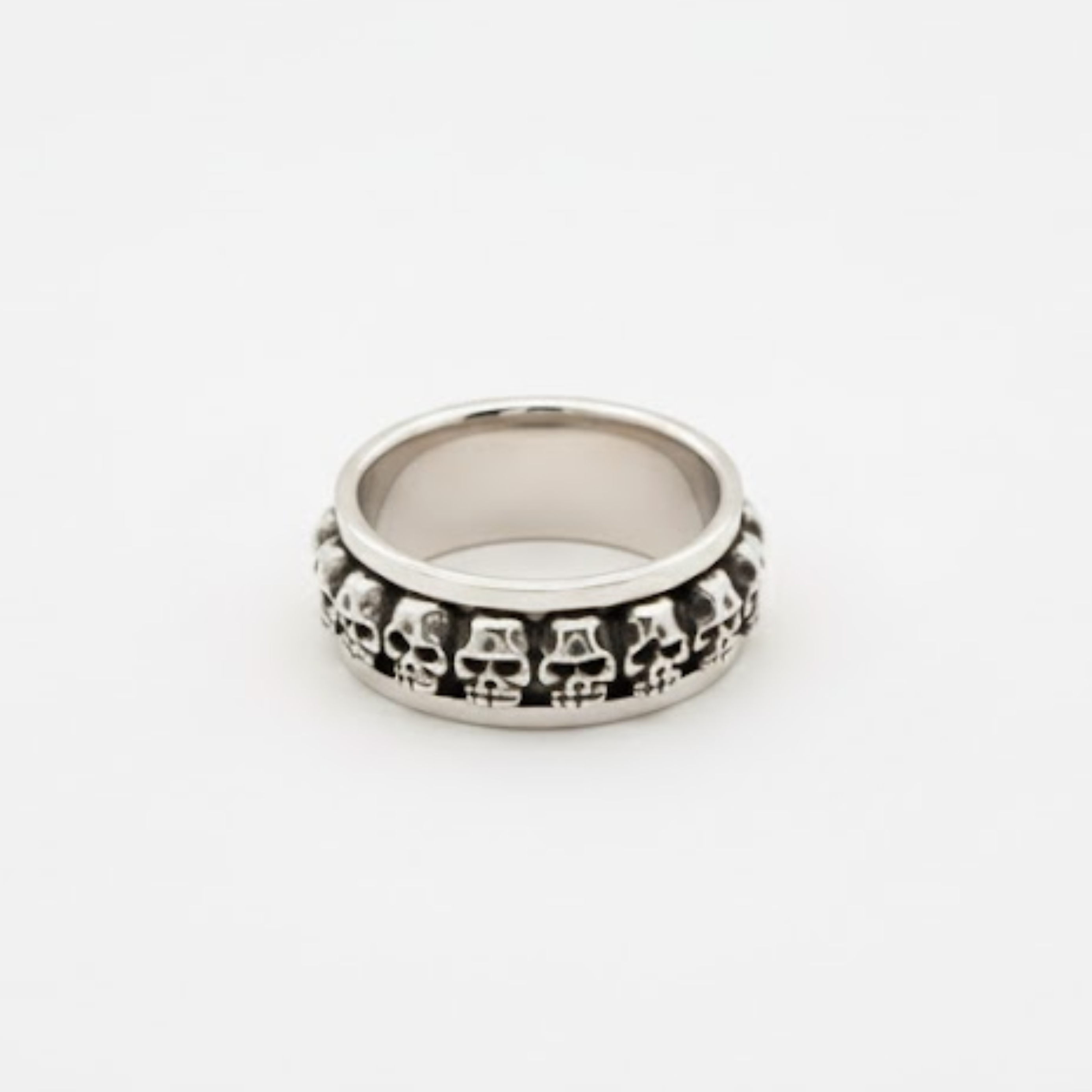 Stylish Silver Skull Ring - Crafted from 925 Sterling Silver, ideal for daily wear and unique gift occasions.
