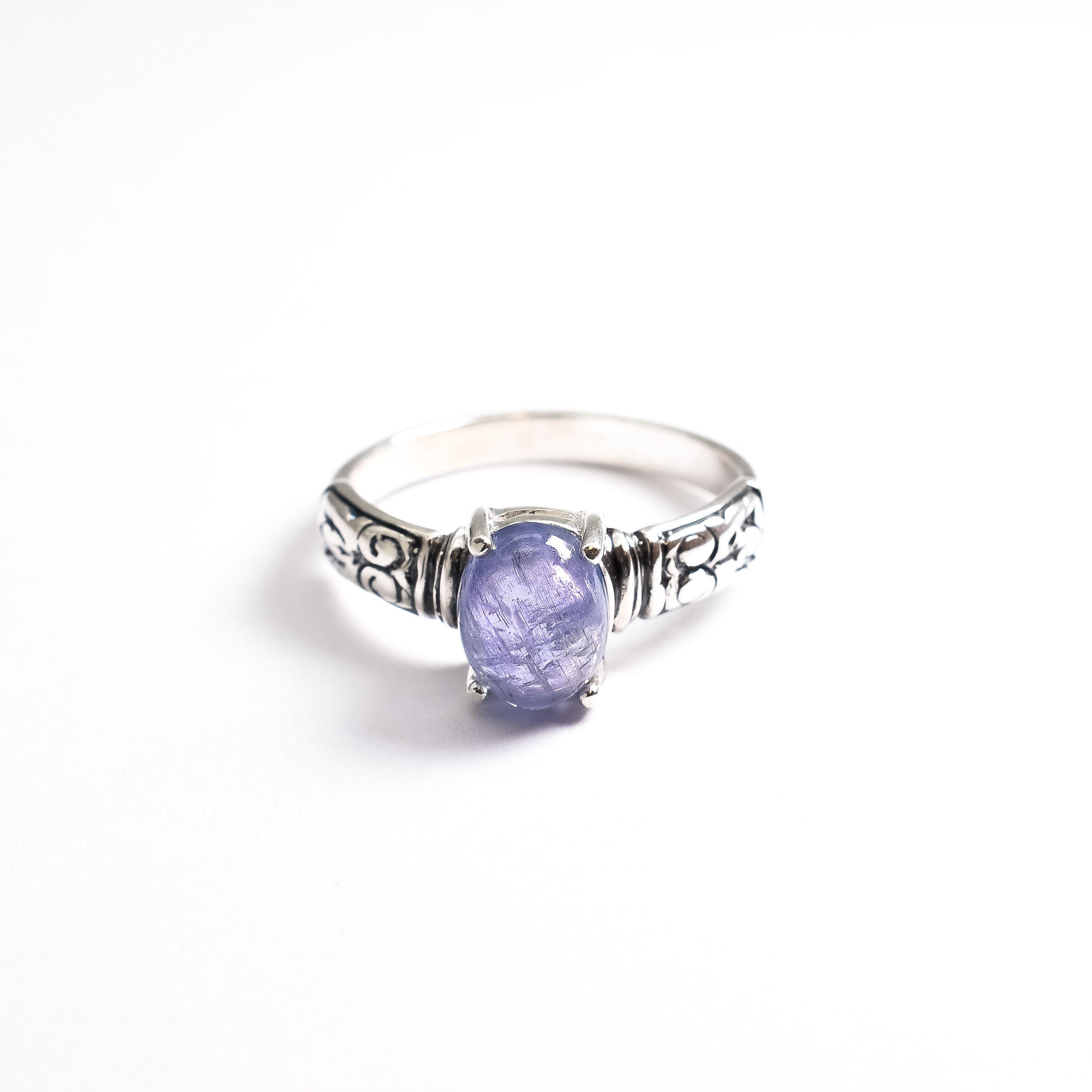 2804-1-R-nTAN: Sterling Silver 925 Natural Tanzanite