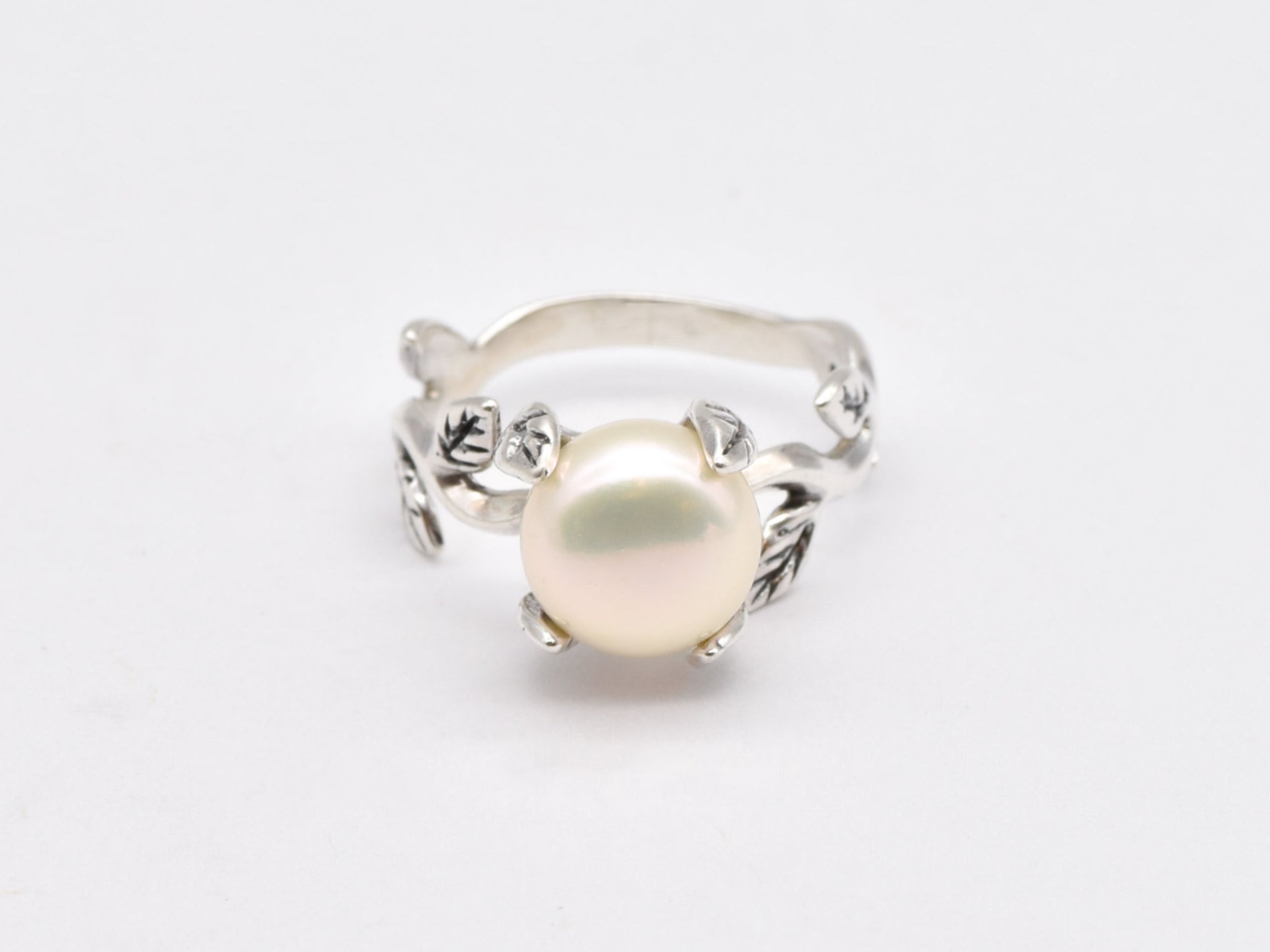 Elegant White Pearl Ring in silver, ideal for everyday sophistication or bridal style.