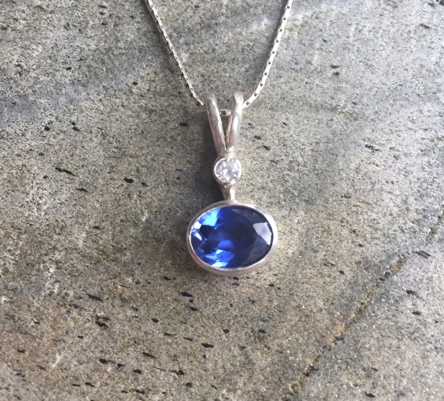 Blue Sapphire pendant, Created Sapphire, Sapphire Pendant, Vintage Pendant, Blue Pendant, Bridal Pendant, Silver Pendant, Solid Silver