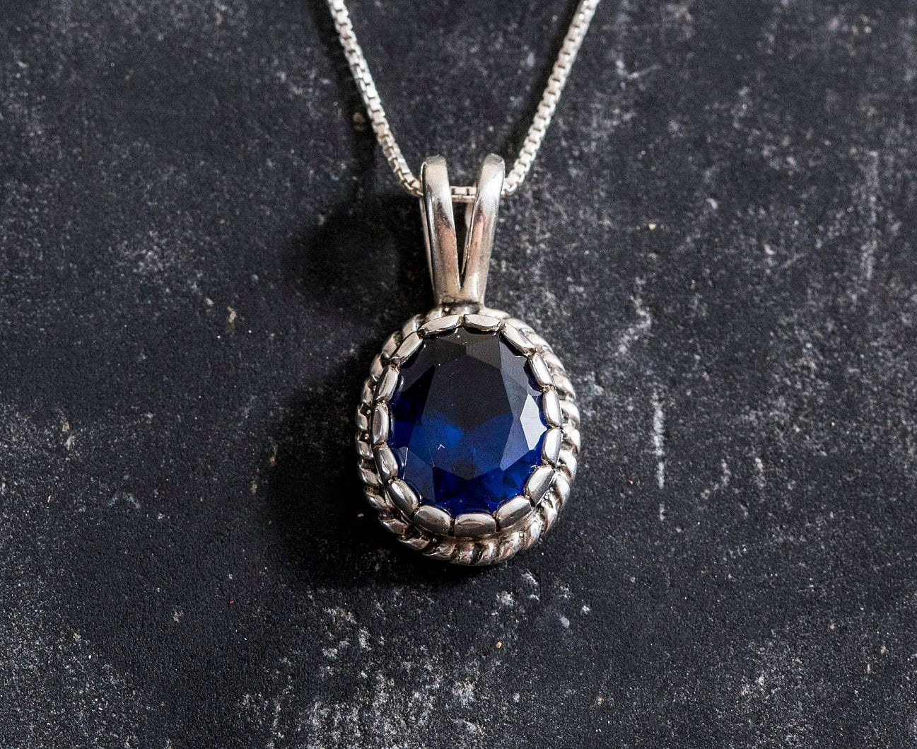 Blue Sapphire Pendant, Created Sapphire, Sapphire Pendant, Vintage Pendant, Blue Pendant, 3 Carat, Bridal Pendant, Silver Pendant, Sapphire