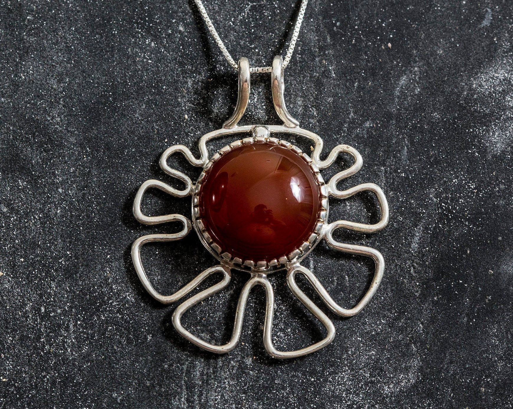 Carnelian Pendant, Natural Carnelian, Red Agate Pendant, Flower Pendant, August Pendant, Vintage Pendant, Solid Silver Pendant, Red Agate
