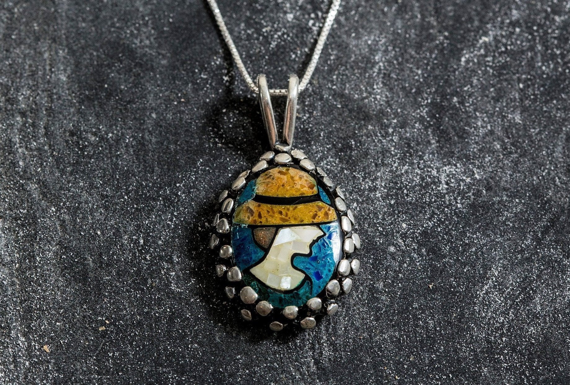 Mosaic Pendant, Shell Pearl Pendant, Natural Shell Pearl, Lady Pendant, Artistic Pendant, Shell Mosaic, Sold Silver Pendant, Mother of Pearl