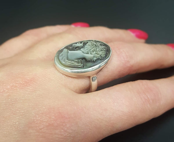 Cameo Ring - Sterling Silver Black and white Resin Stone Cameo - Vintage  Victorian Jewelry