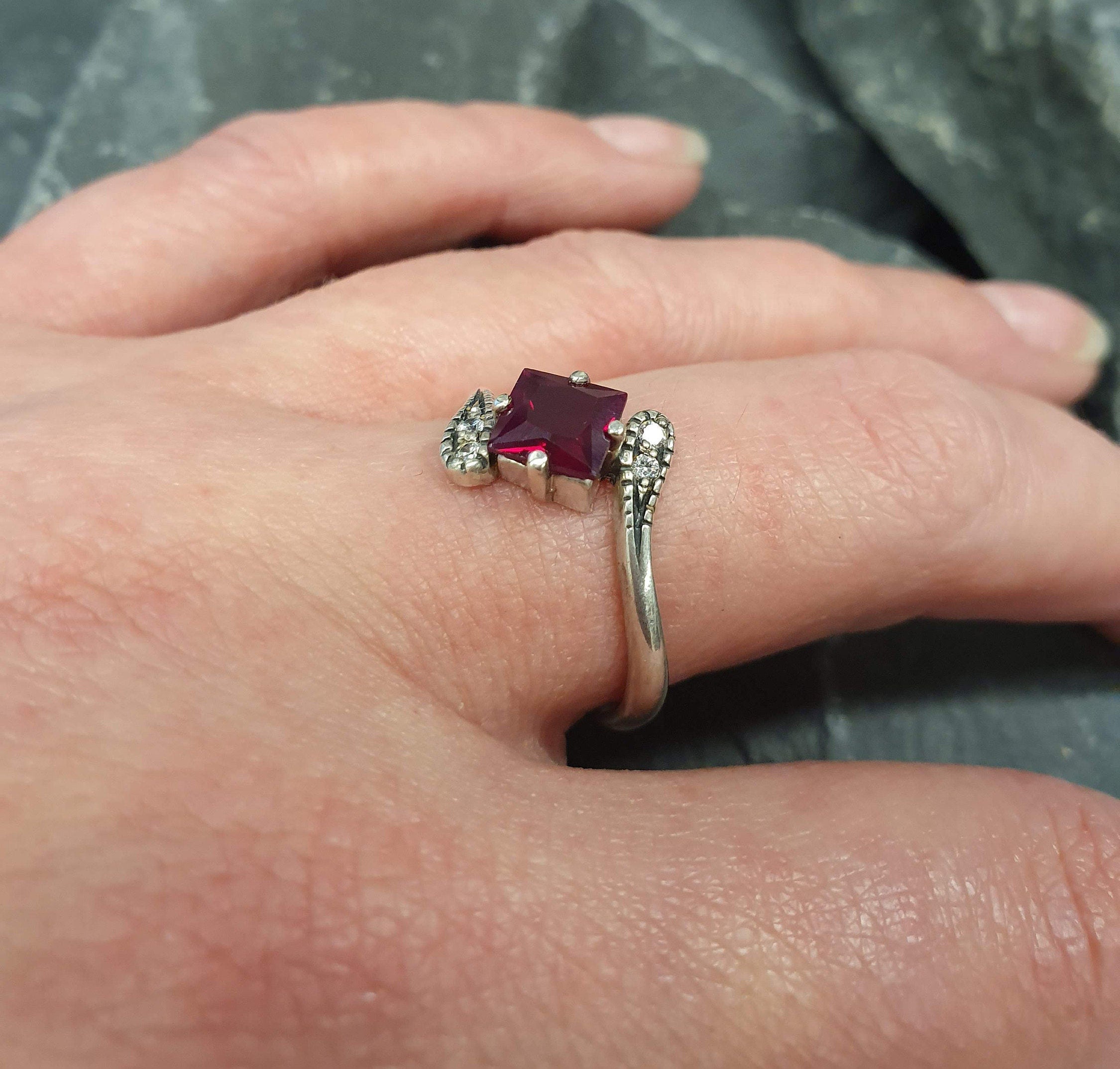 Square Garnet Ring, Natural Garnet, Antique Ring, January Birthstone, Red Vintage Ring, Engagement Ring, Dainty Ring, Sterling Silver Ring
