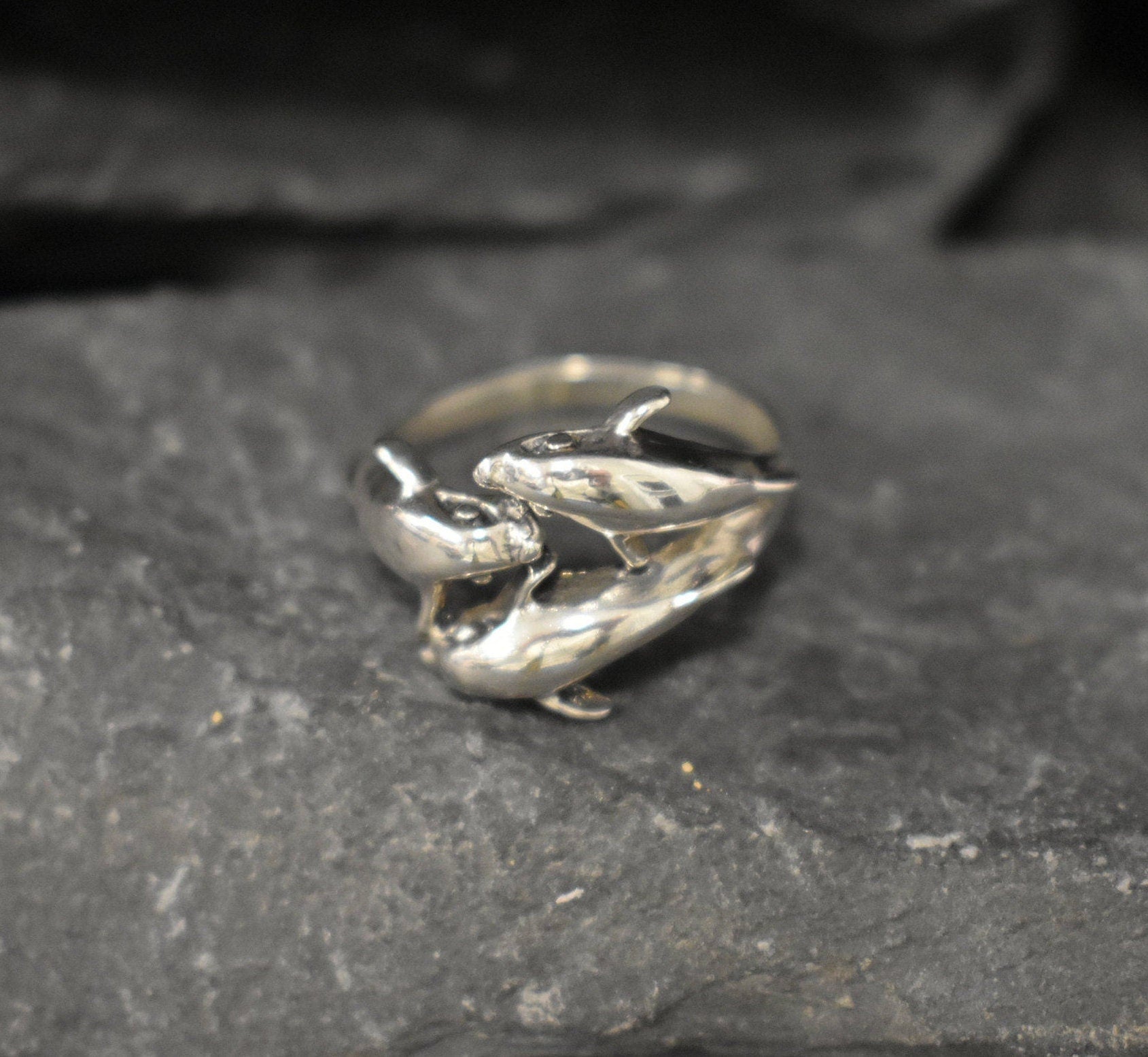 Dolphin Ring, Silver Dolphin Ring, Solid Silver Ring, Small Dolphin Ring, Animal Ring, Silver Artistic Ring, Sterling Silver Ring, Silver