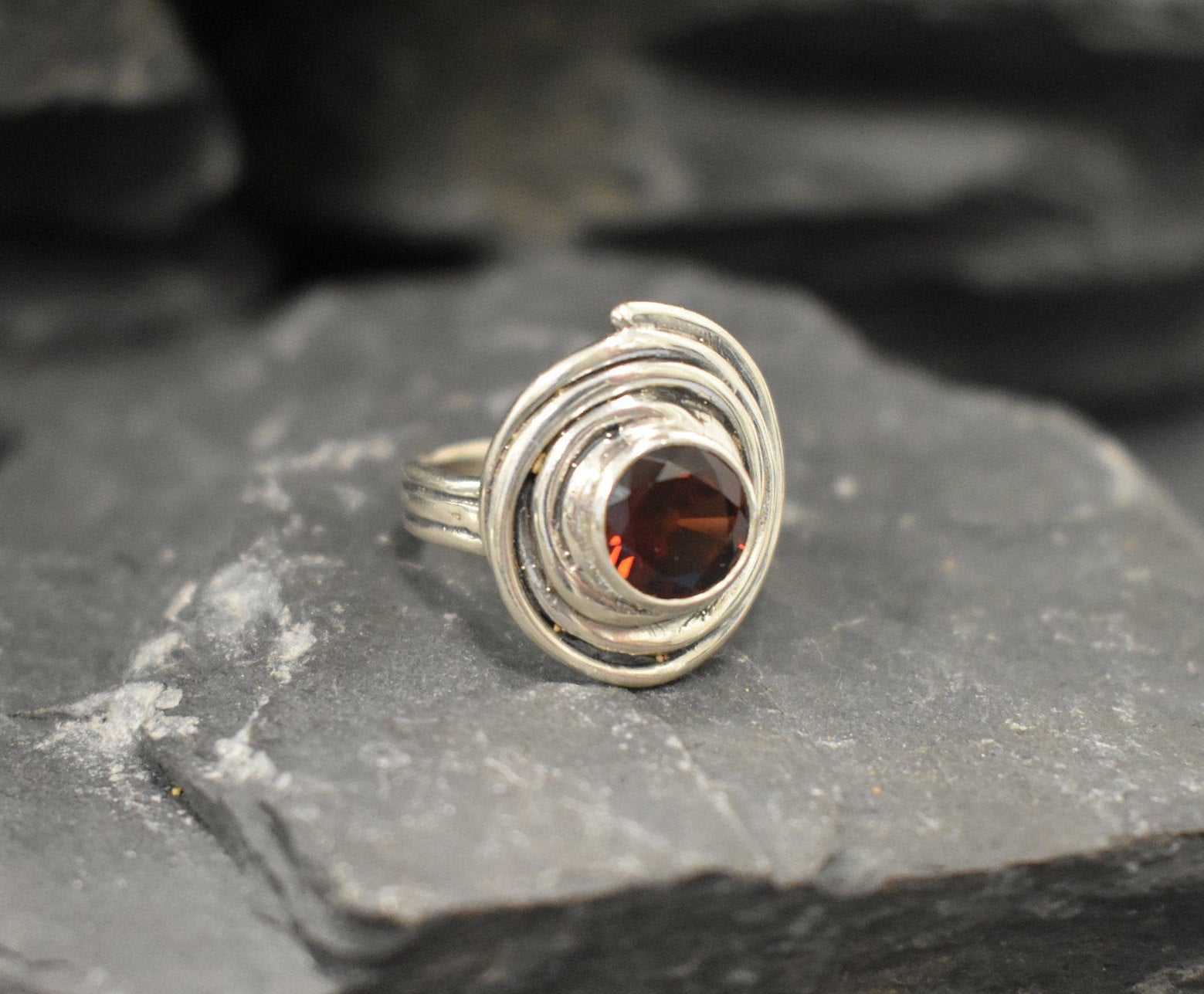 Garnet Ring, Natural Garnet, January Birthstone, Red Tribal Ring, Swirl Ring, January Ring, Red Garnet Ring, Unique Rings, Solid Silver Ring