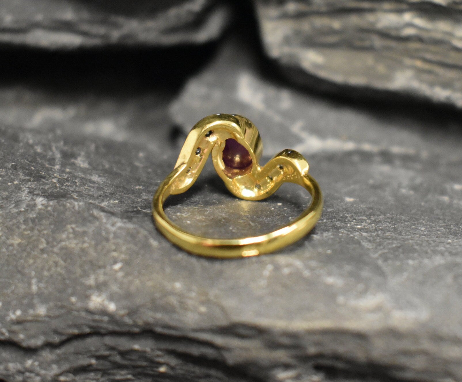 Gold Ruby Ring, Natural Ruby, Red Vintage Ring, Antique Ring, Gold Plated Ring, Solitaire Ring, Engagement Ring, 2 Carat Ring, Vermeil Ring