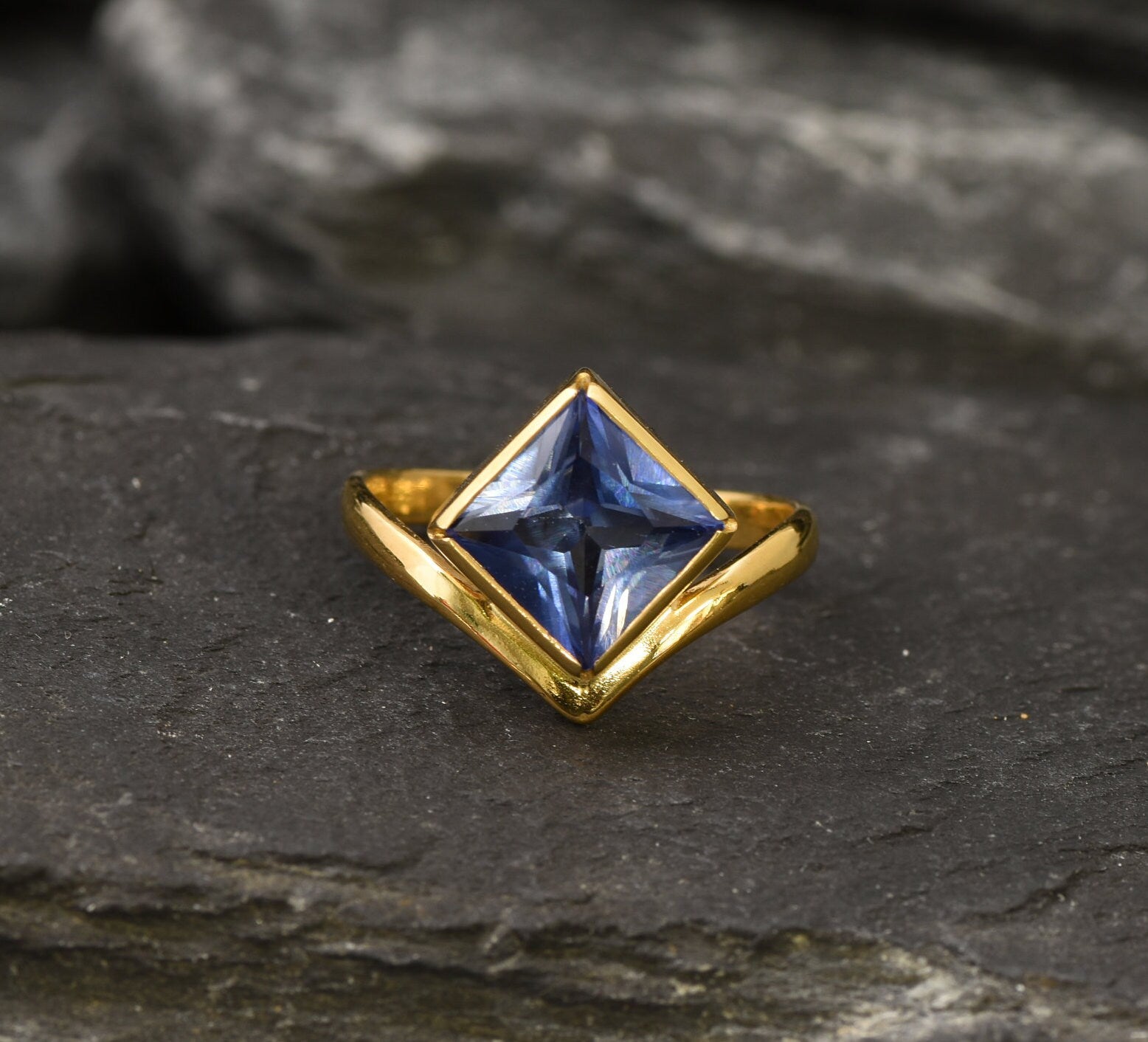 Gold Tanzanite Ring, Created Tanzanite, Princess Square Ring, Gold Plated Ring, Blue Solitaire, Asymmetric Ring, 3 Carat Ring, Vermeil Ring
