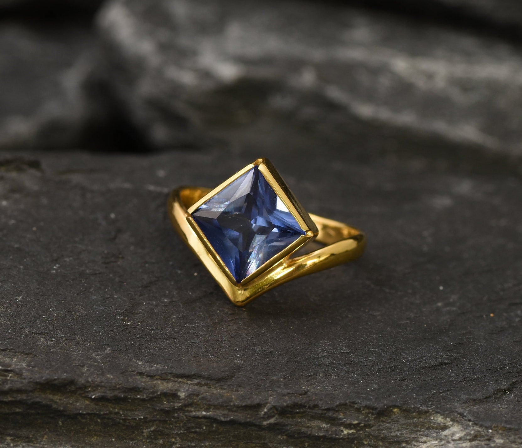 Gold Tanzanite Ring, Created Tanzanite, Princess Square Ring, Gold Plated Ring, Blue Solitaire, Asymmetric Ring, 3 Carat Ring, Vermeil Ring